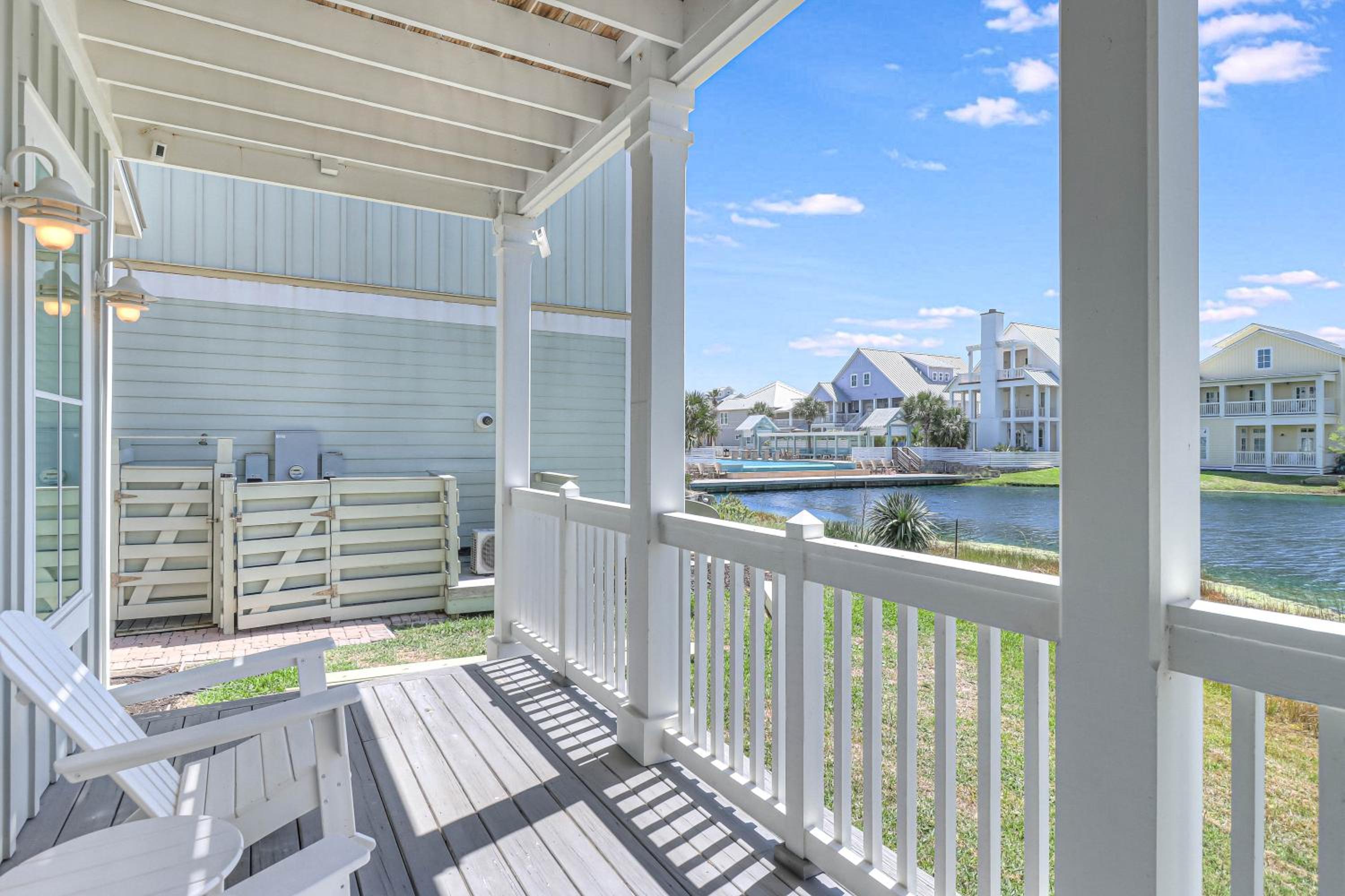 Beached Inn 236 BE