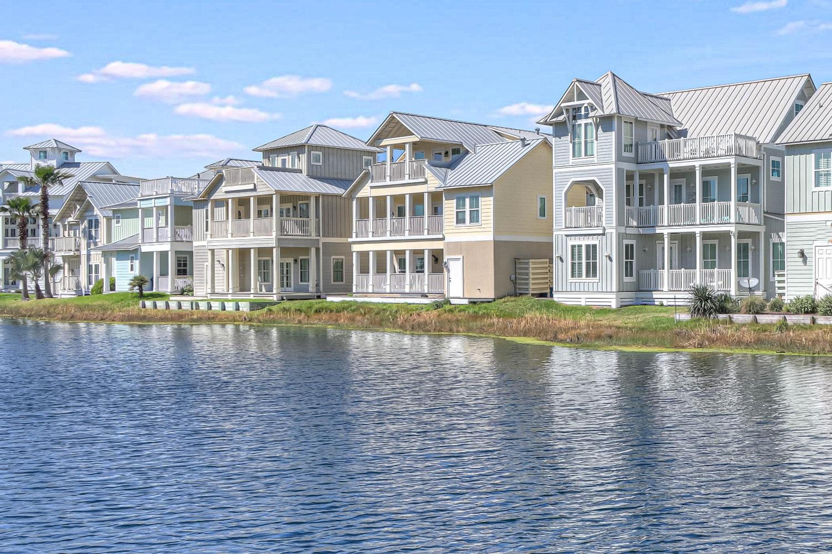 Beached Inn 236 BE