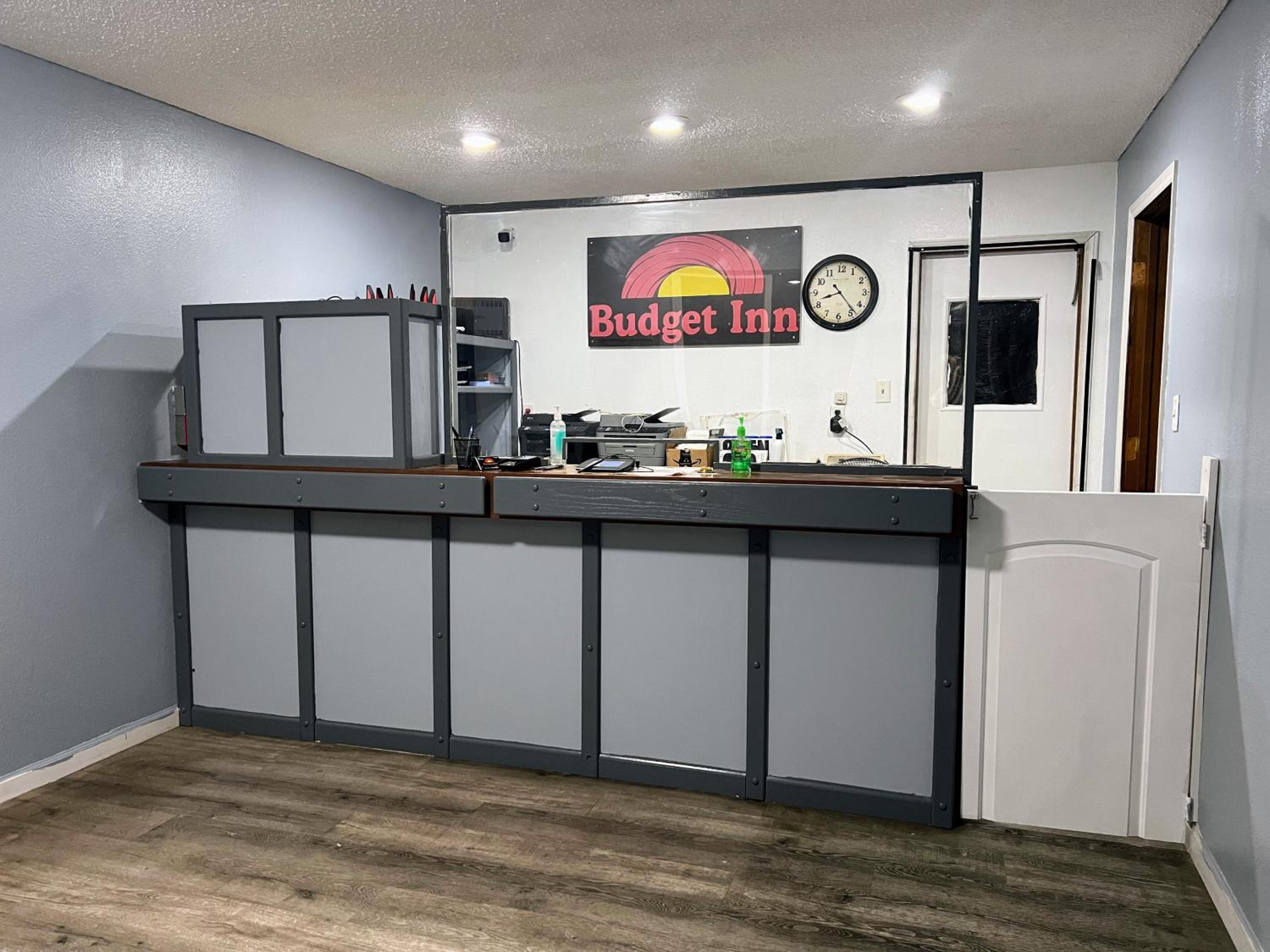Budget Inn