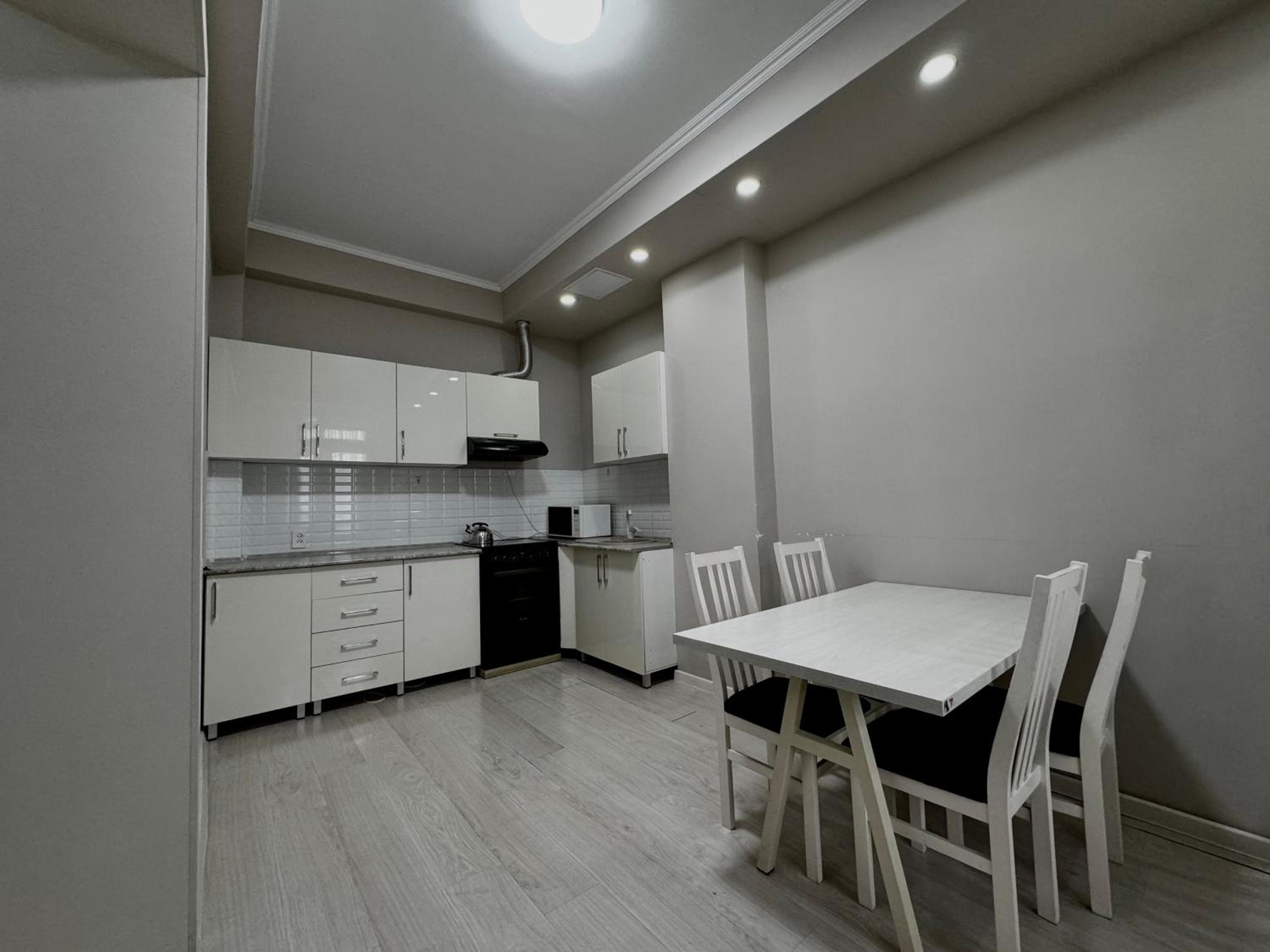 3-bedroom apartment