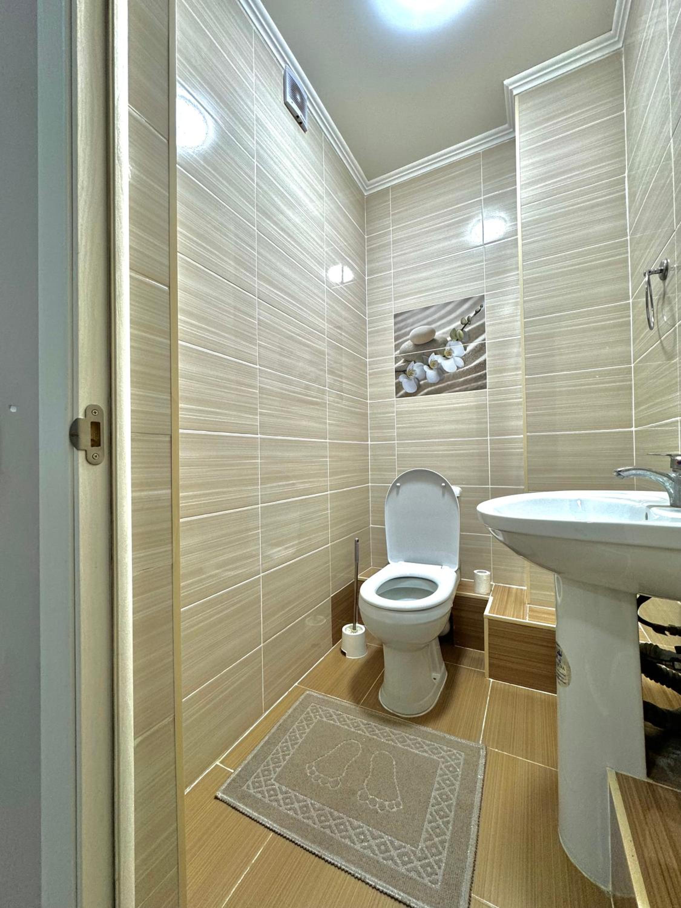 3-bedroom apartment