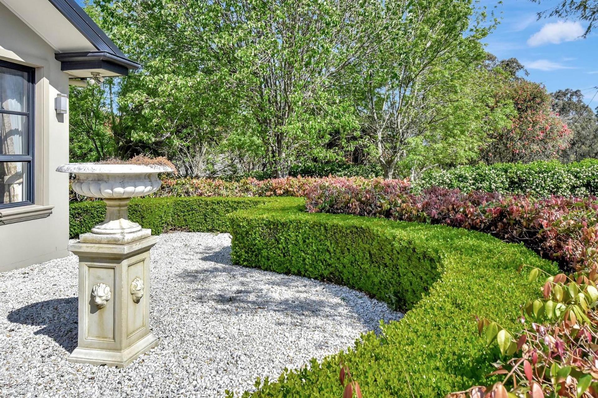Luxury Hunter Valley Manor Estate Located in Central Hunter Valley
