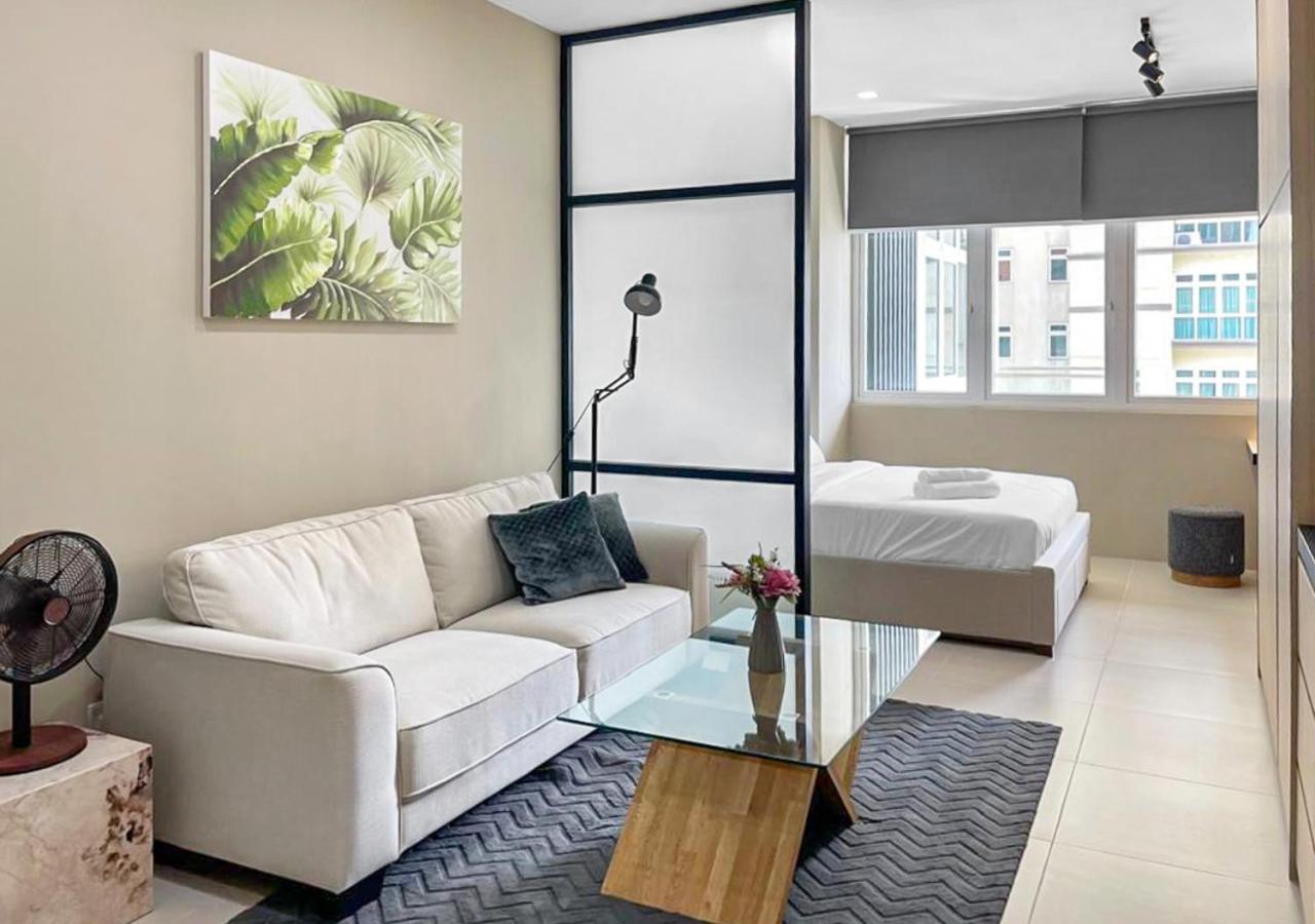 TheStudio Kuching City Center Serviced Accommodation With Pool And River View photo 1