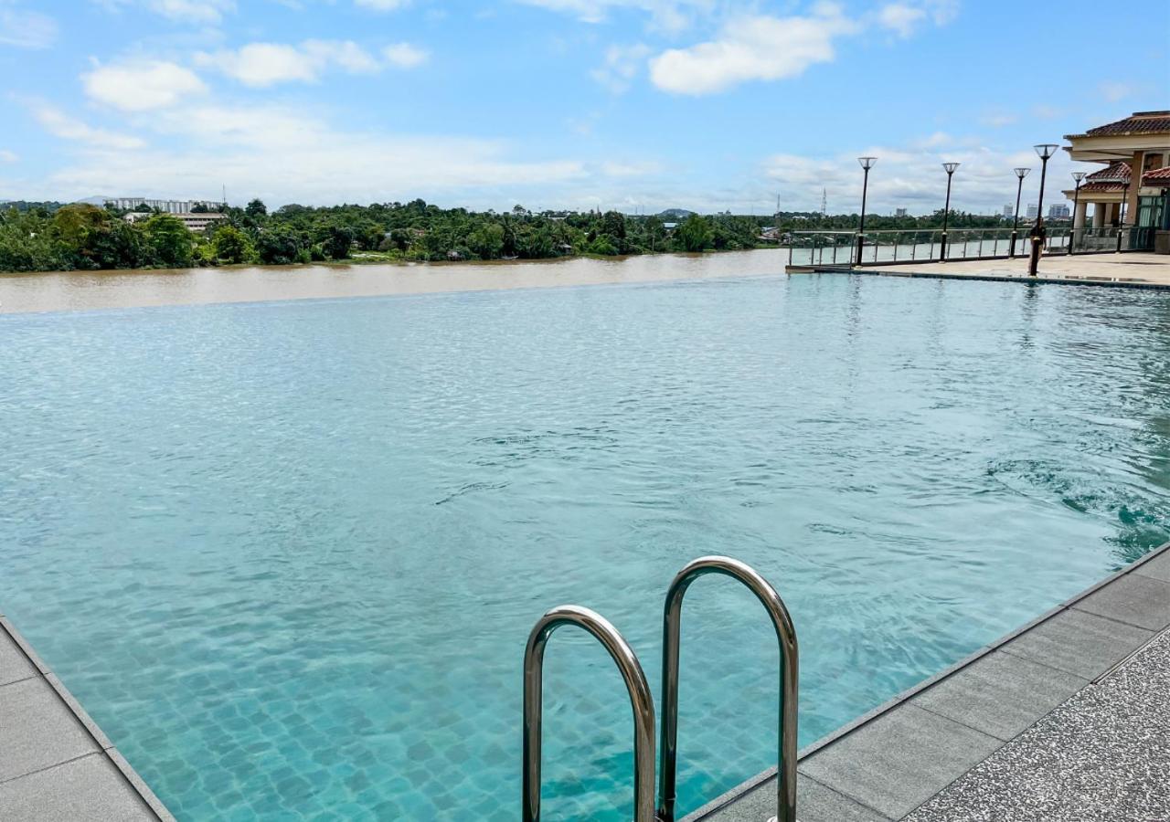 TheStudio Kuching City Center Serviced Accommodation With Pool And River View photo 5