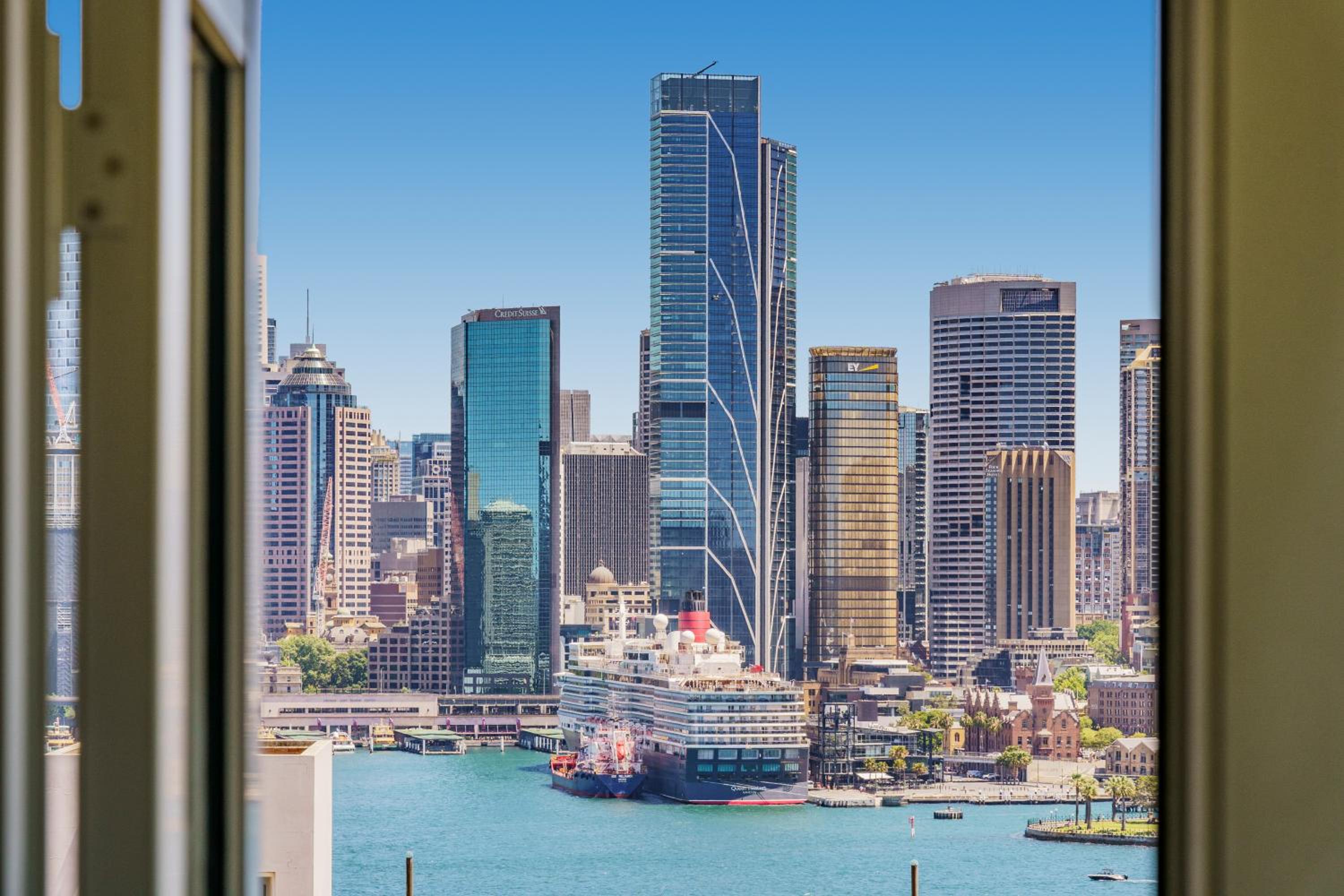 Harbour bridge views