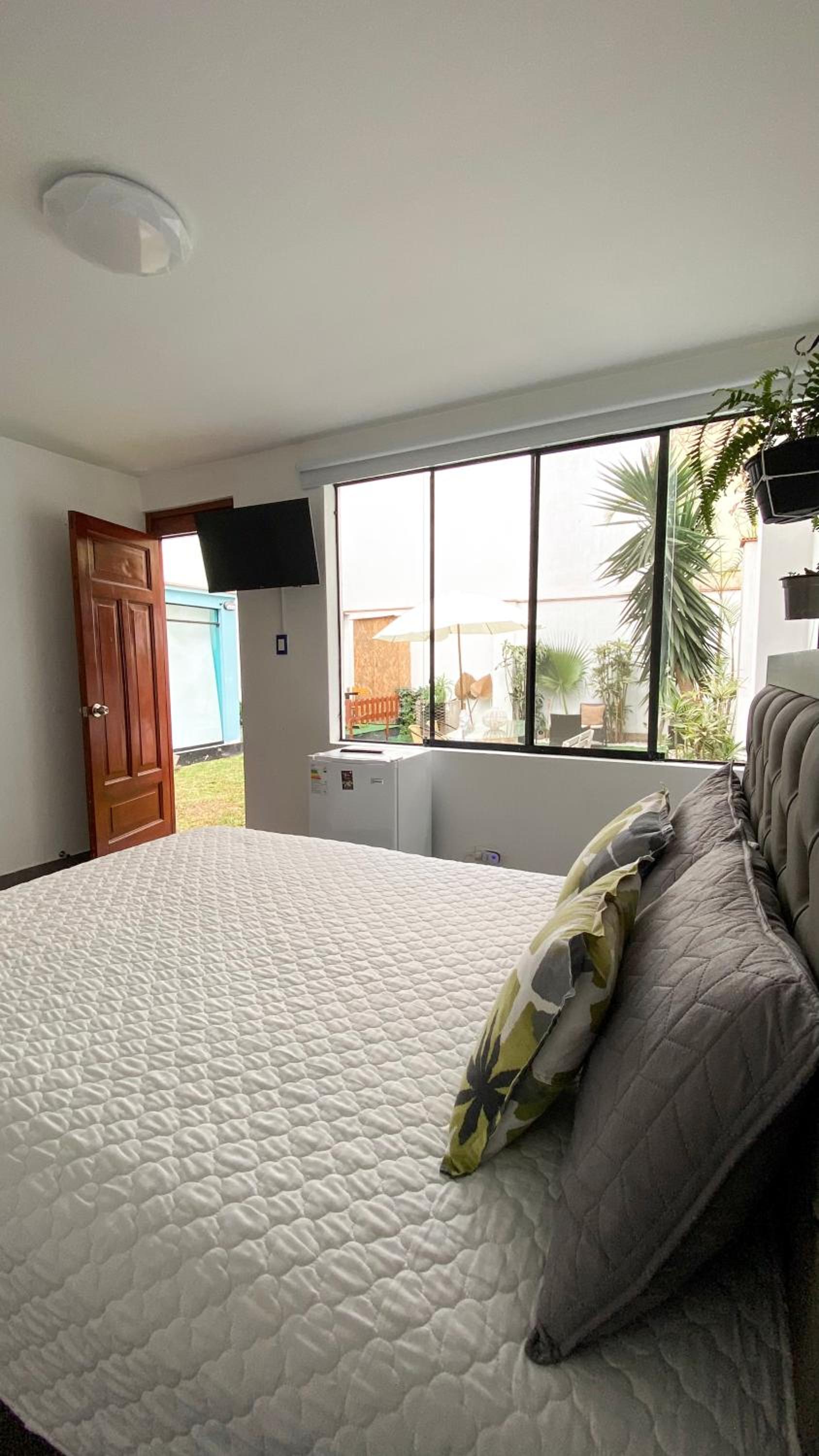 Hermosa habitación independiente cerca a Miraflores