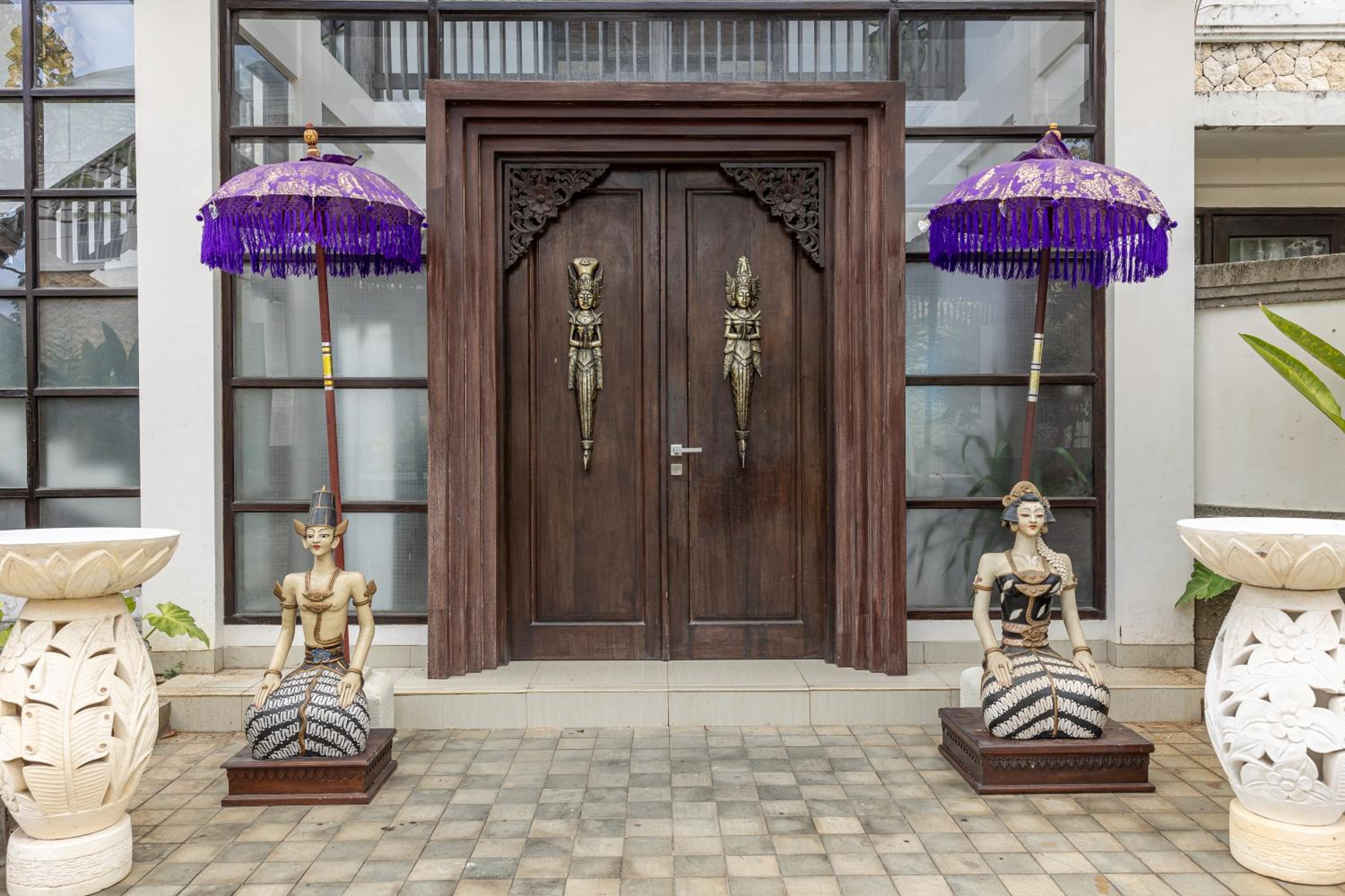 Lily Villa Jimbaran By Fays Hospitality view 4