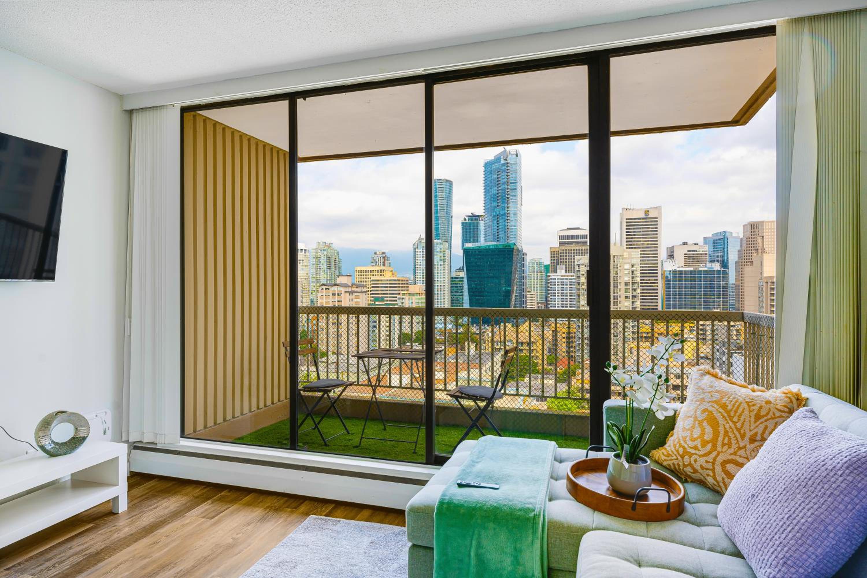 Stunning City View from Modern 2 Bedroom Downtown Apartment