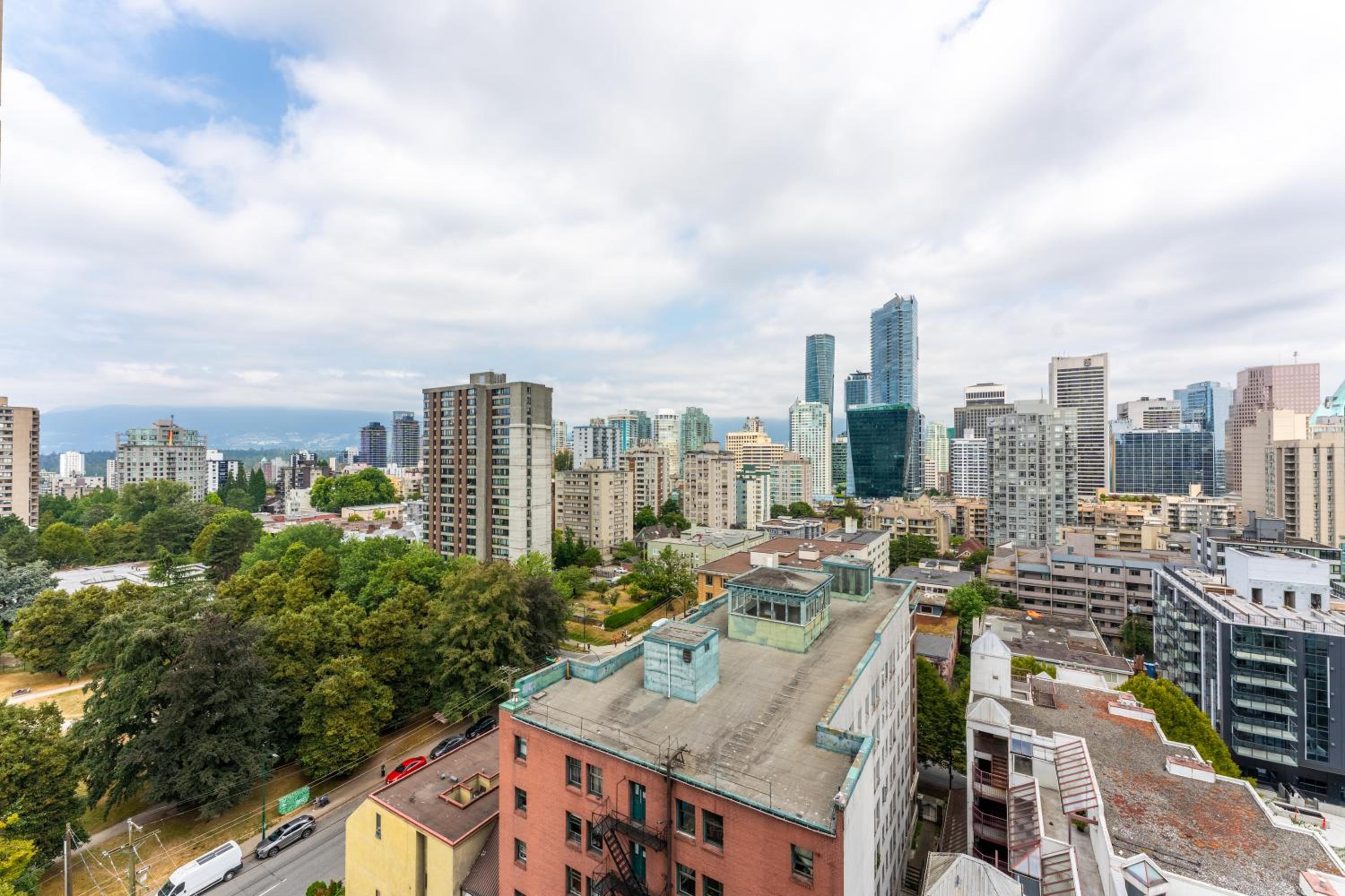 Stunning City View from Modern 2 Bedroom Downtown Apartment