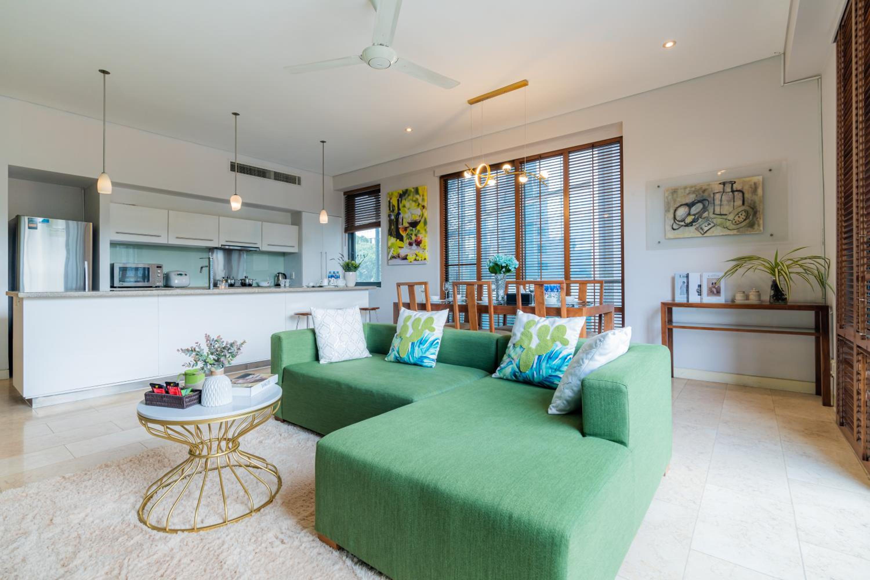 Avalon Suite District 1