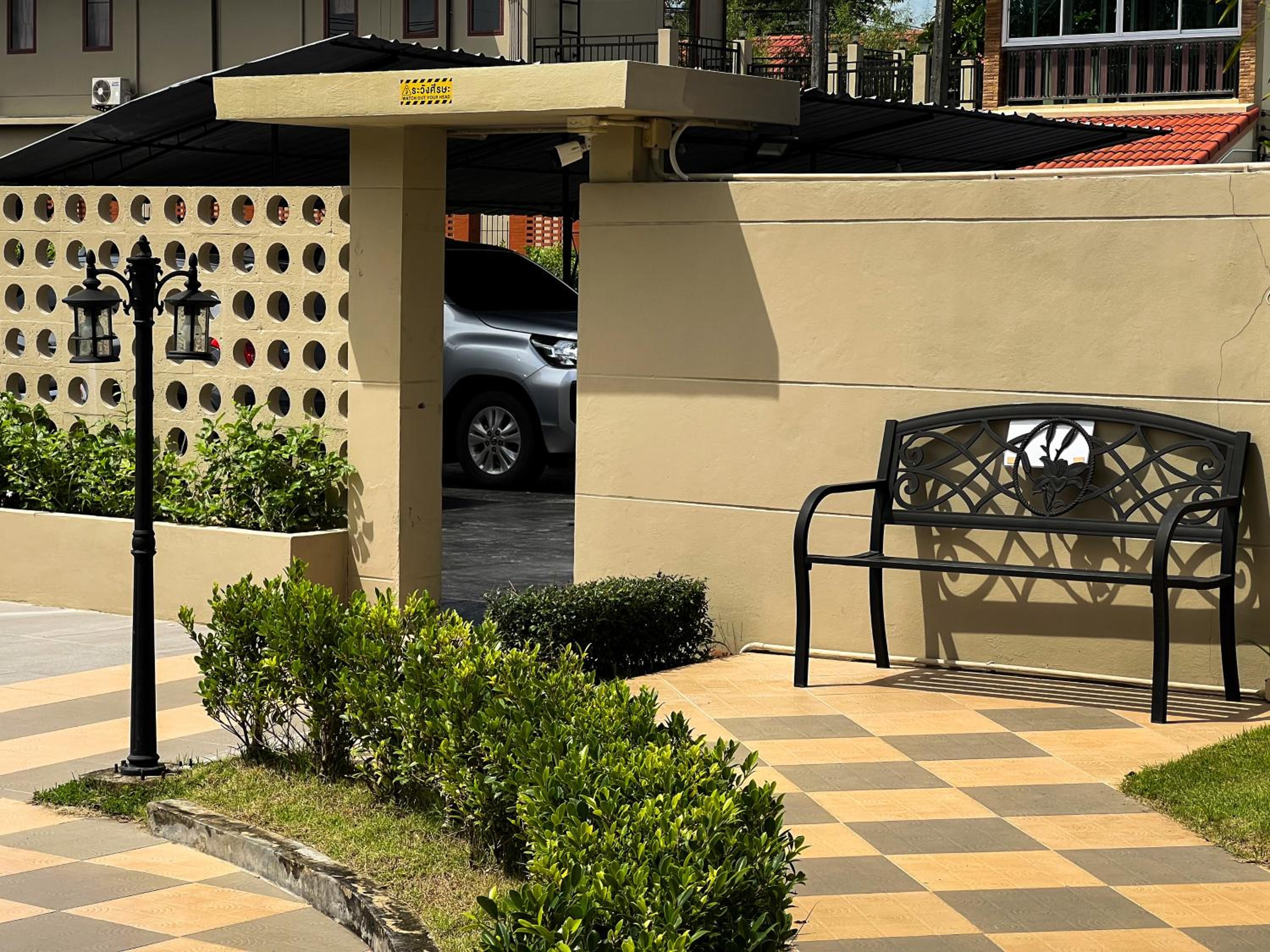 Tachang Airport Hotel