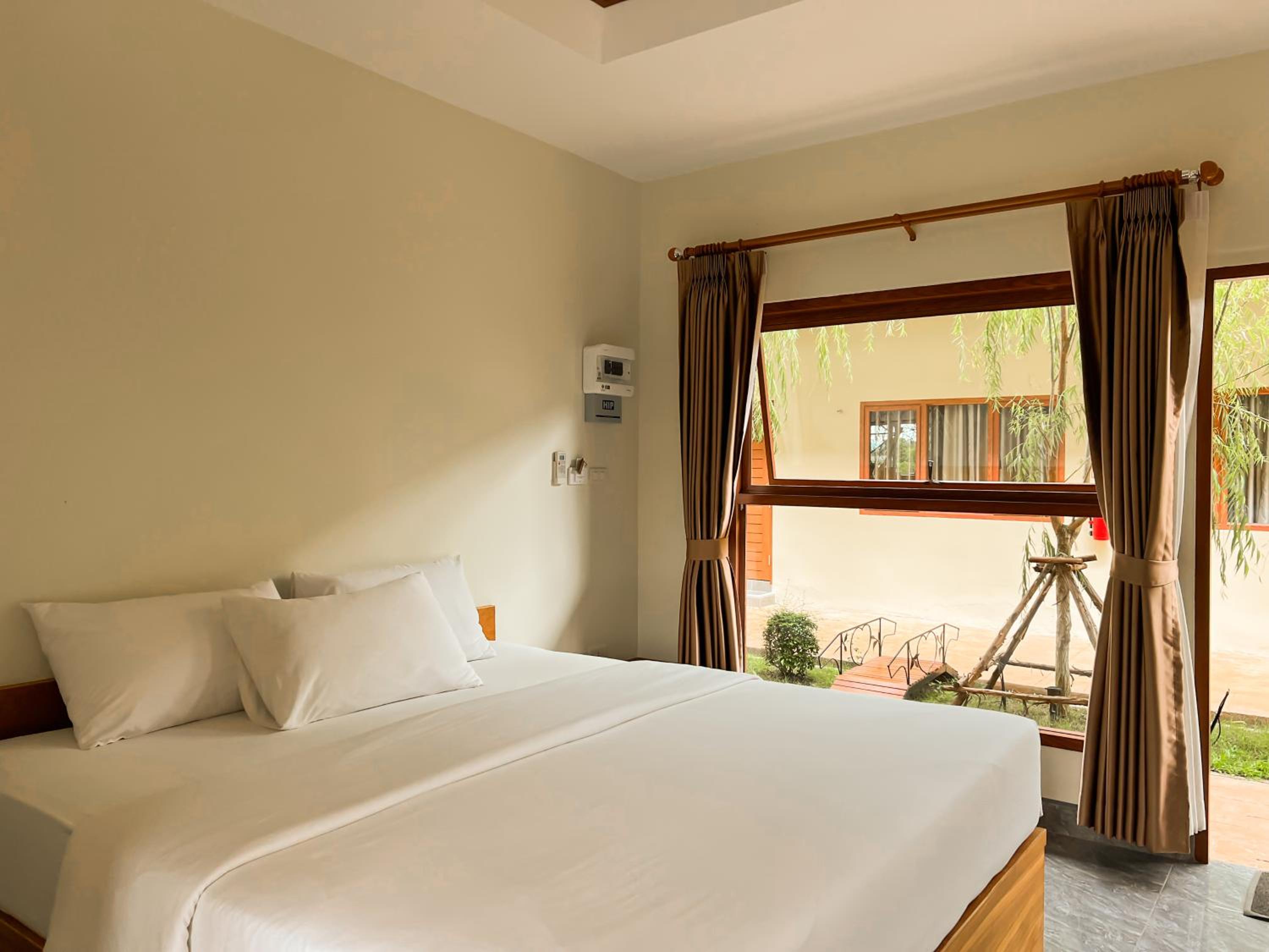 Tachang Airport Hotel
