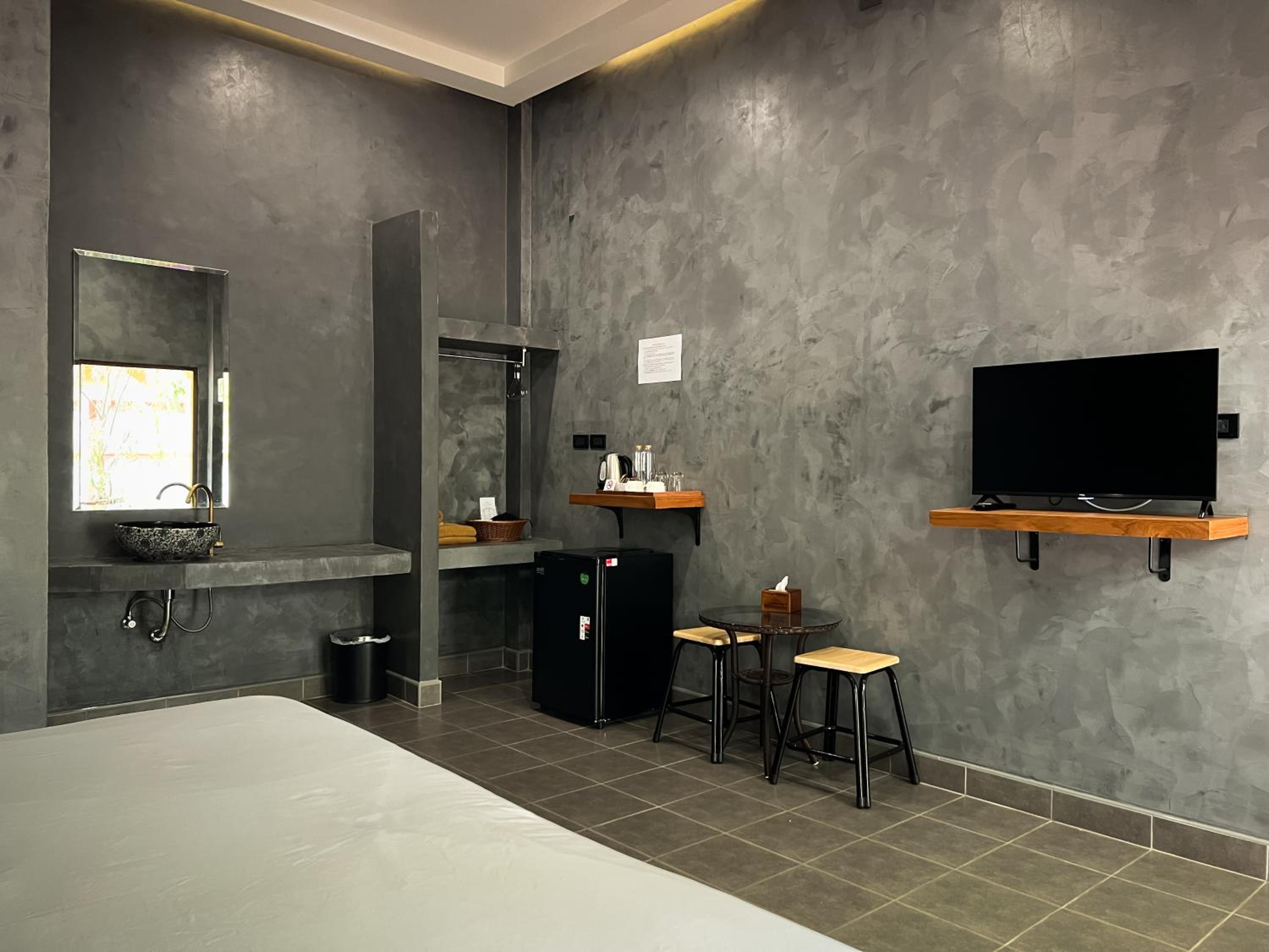 Tachang Airport Hotel