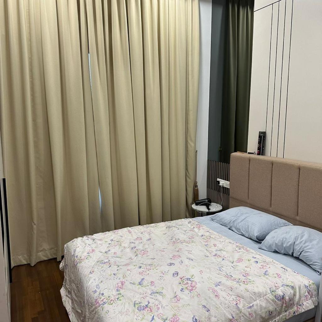 Modern Living photo 3