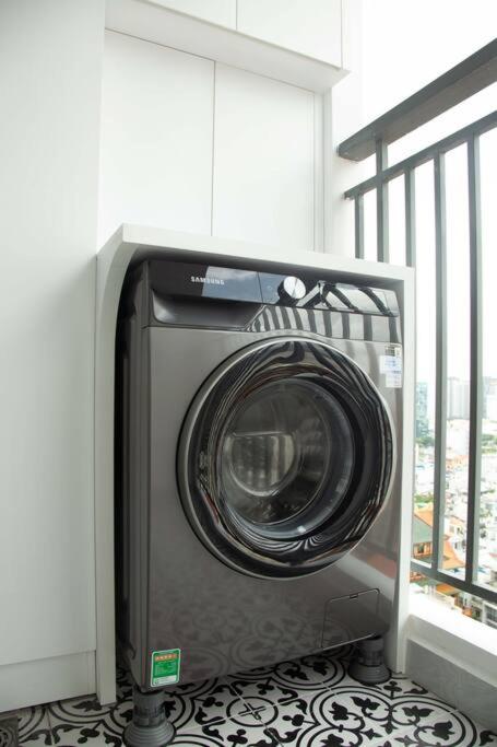 Ryus Apartment at Sohos residence 1414
