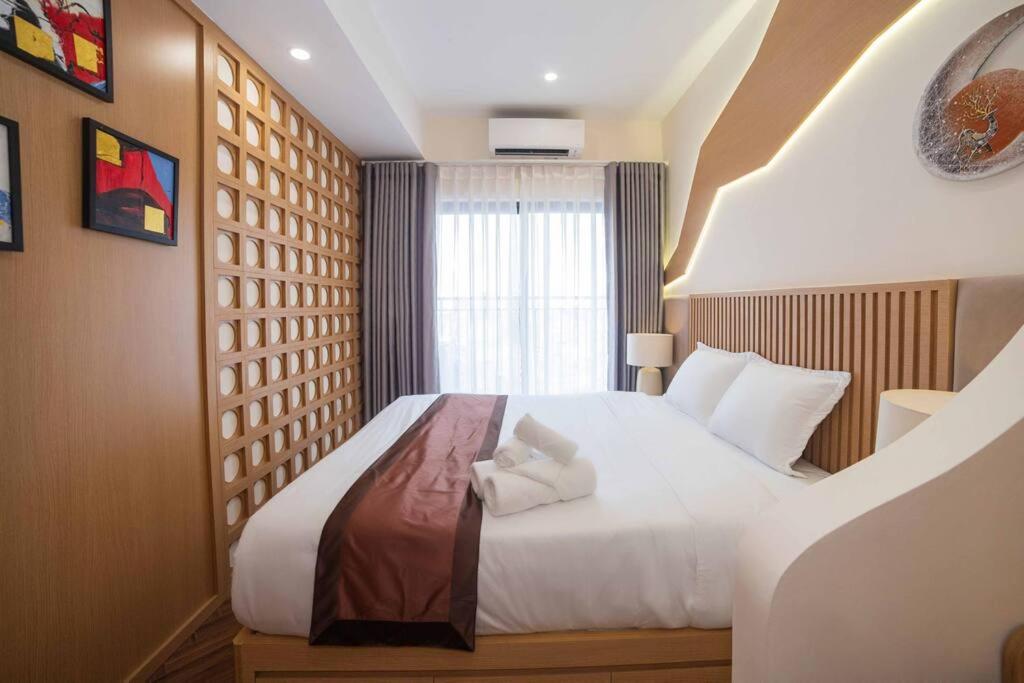 Ryus Apartment at Sohos residence 1414