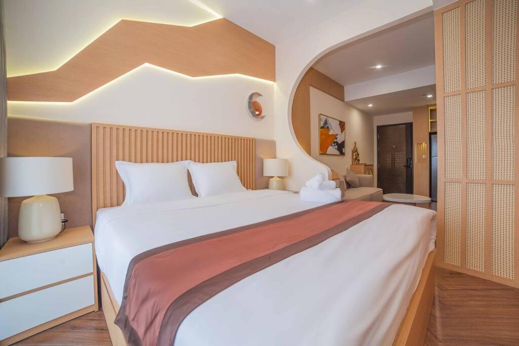 Ryus Apartment at Sohos residence 1414