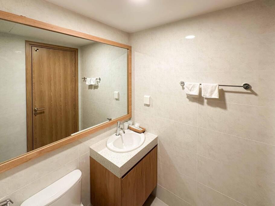 Ryus Apartment at Sohos residence 1414