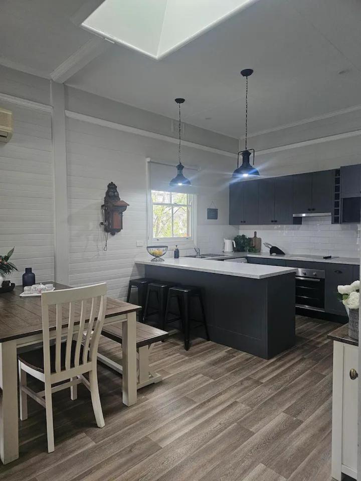 Ellson House - The Heart of the Hunter