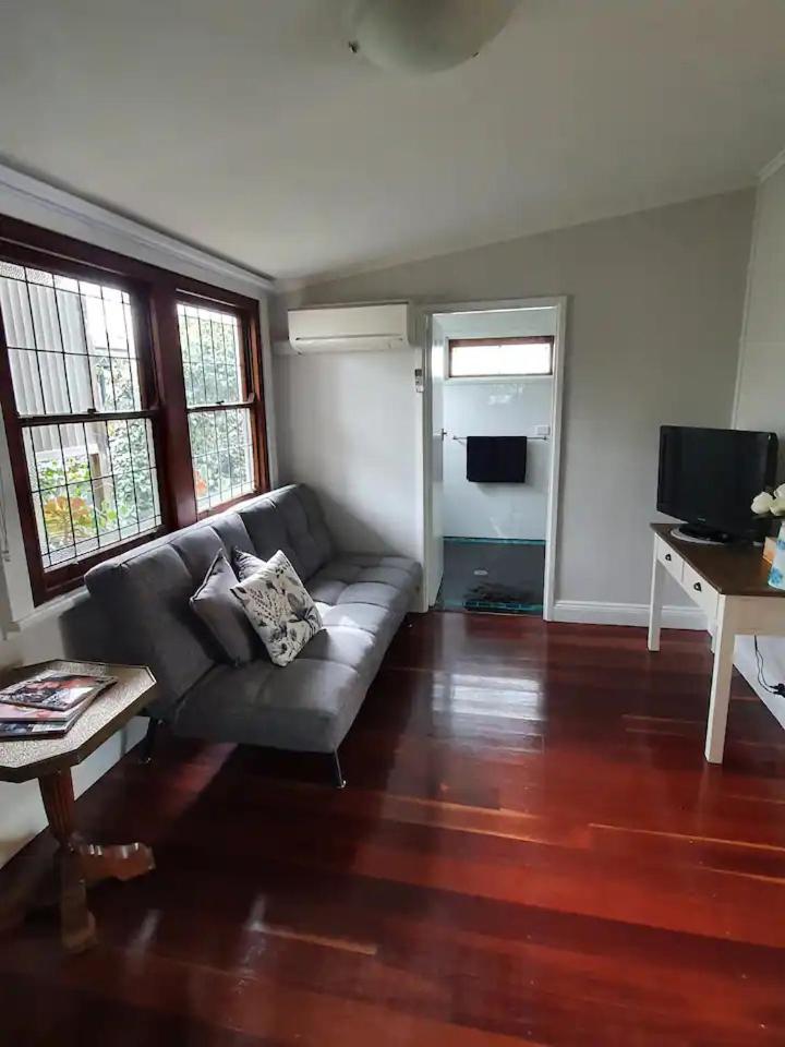 Ellson House - The Heart of the Hunter