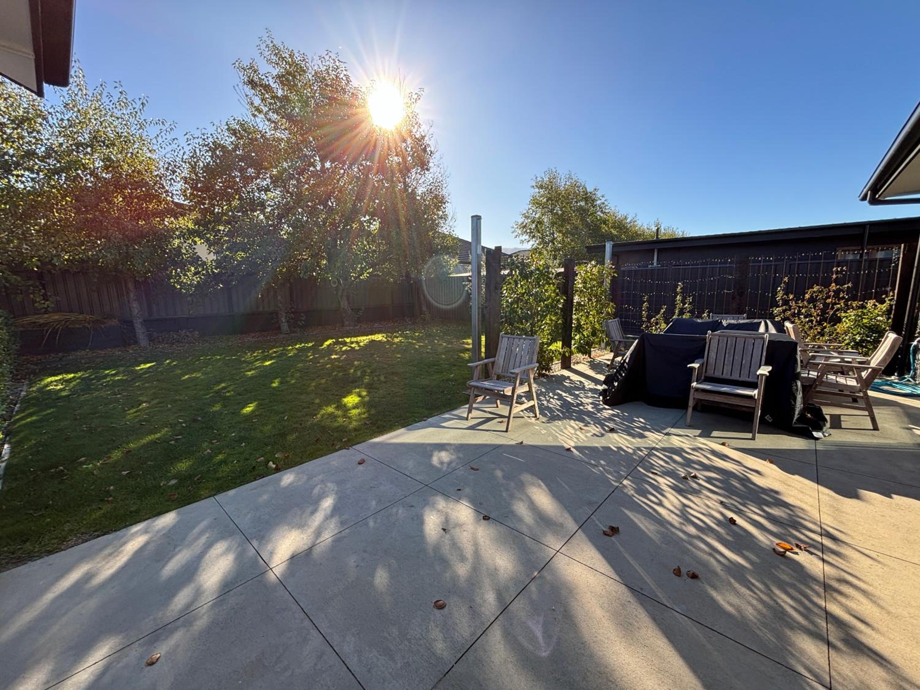 Pedal and Play - Cromwell Holiday Home view 2