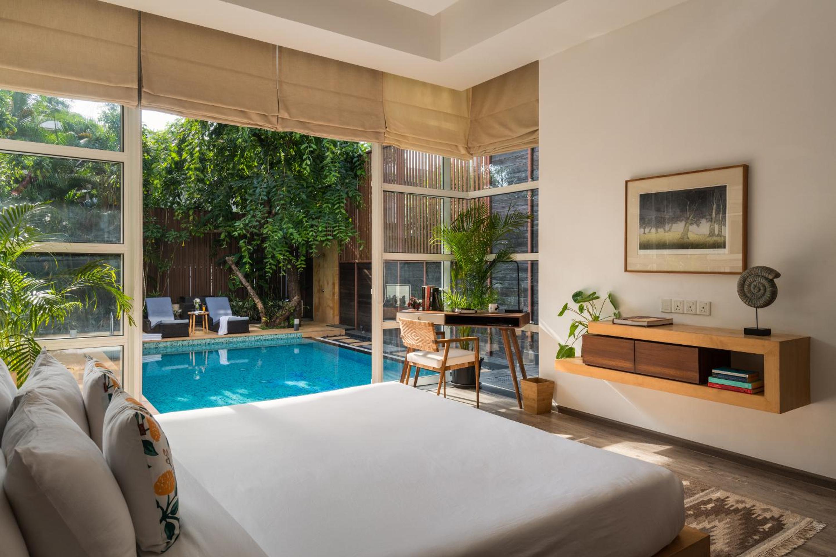 hotel room