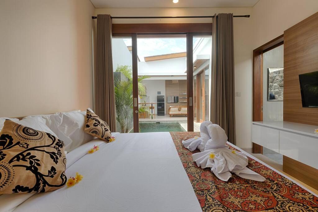 Charming 2 Bedroom Private Pool Villas