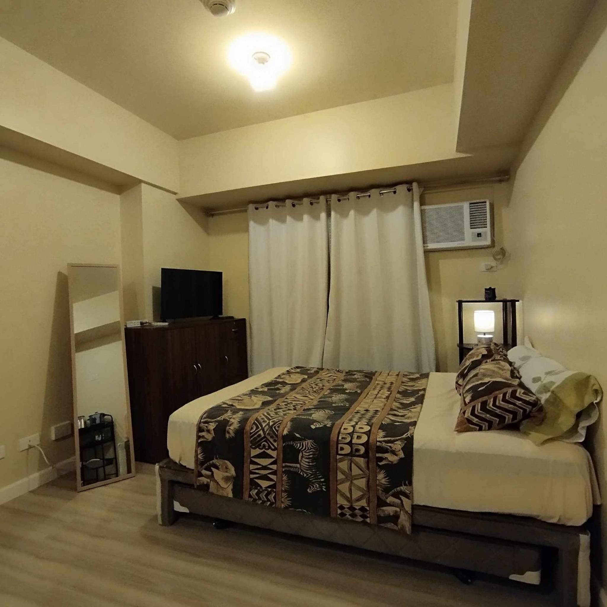 Cozy Avida Studio Unit with pool access