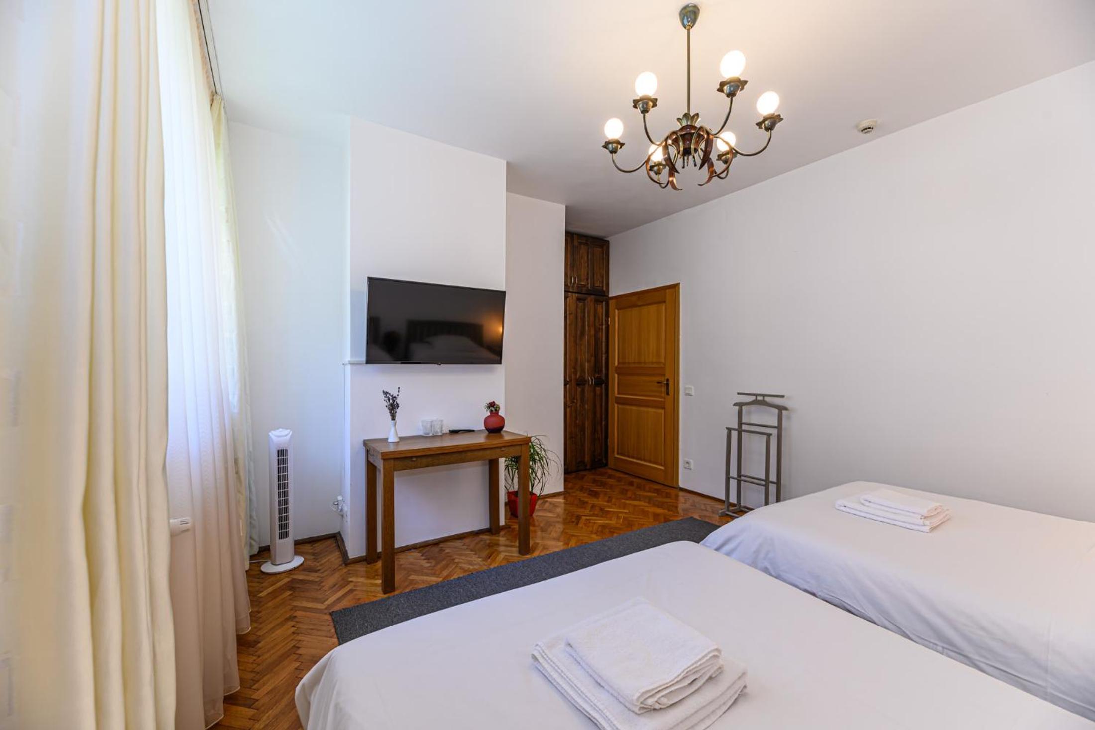 Pensiunea Casa Bono - Cazare Brasov
