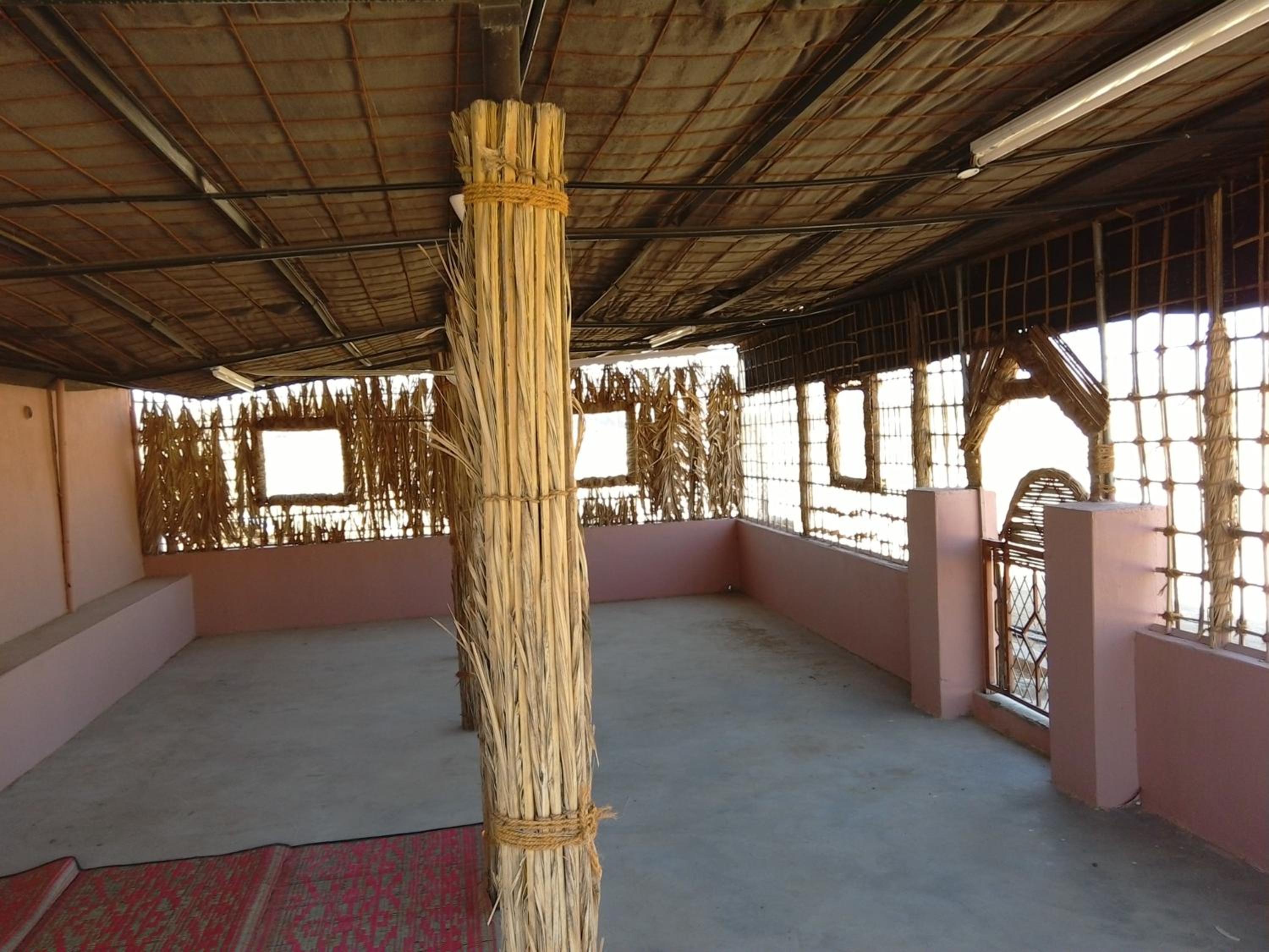 Yonis Farm