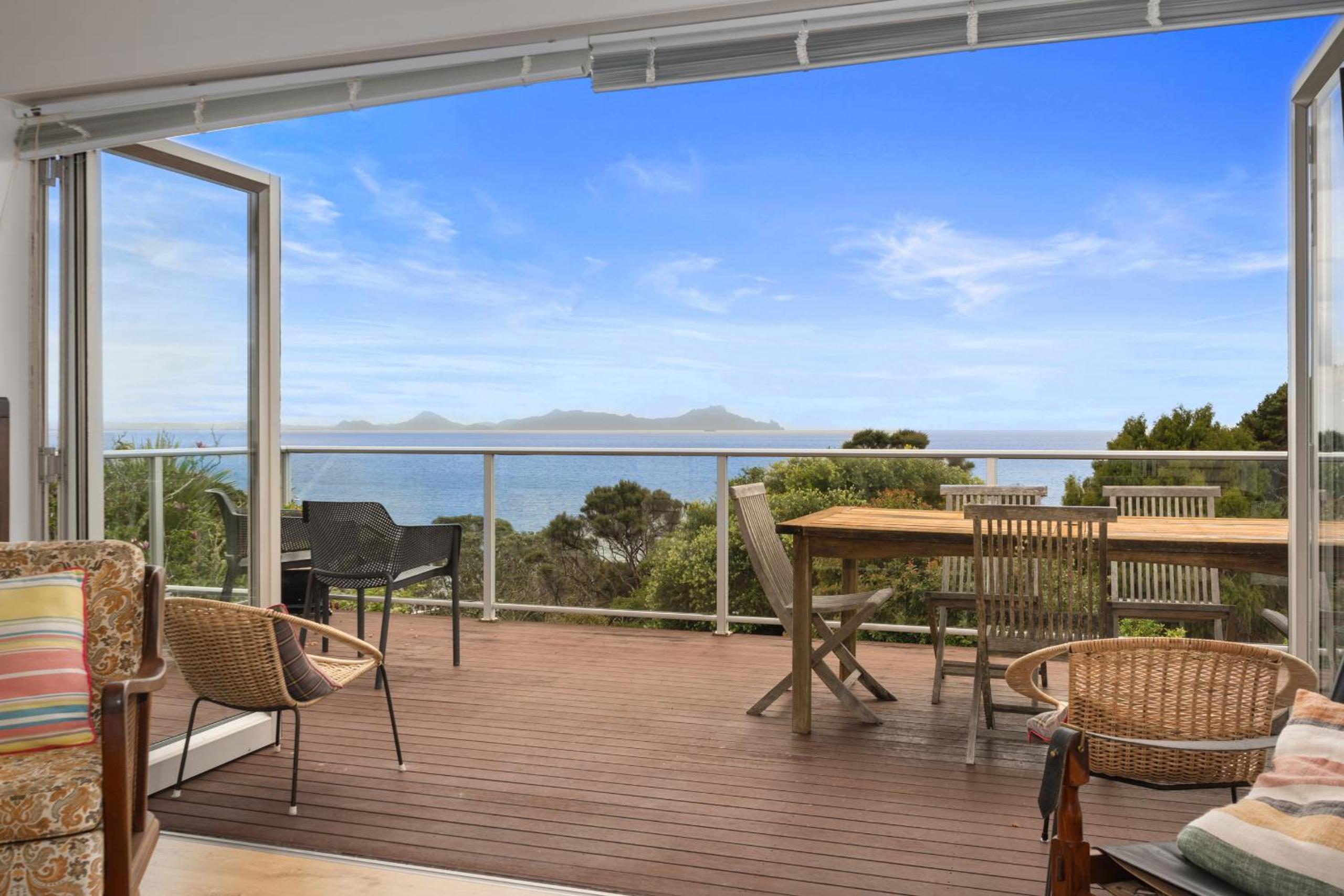 Pacific Views - Langs Beach Holiday Home view 2