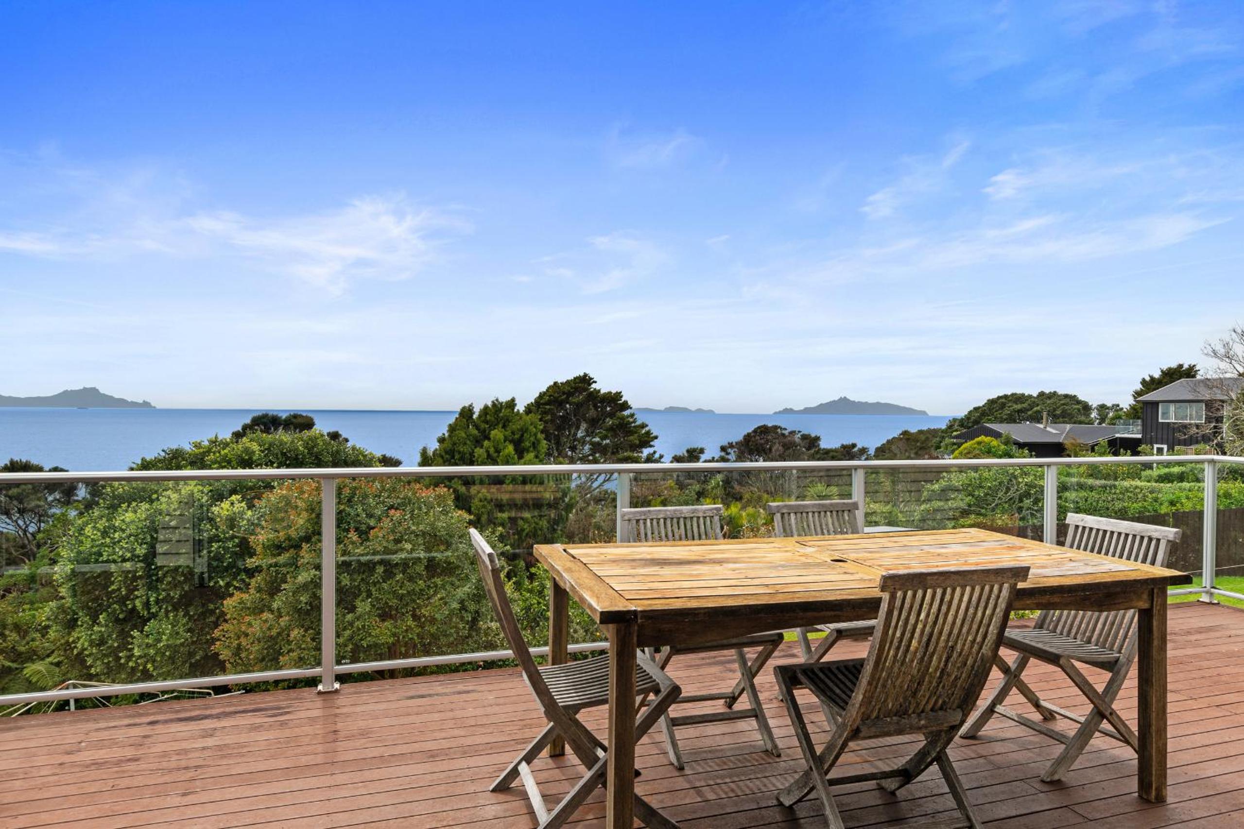 Pacific Views - Langs Beach Holiday Home view 4