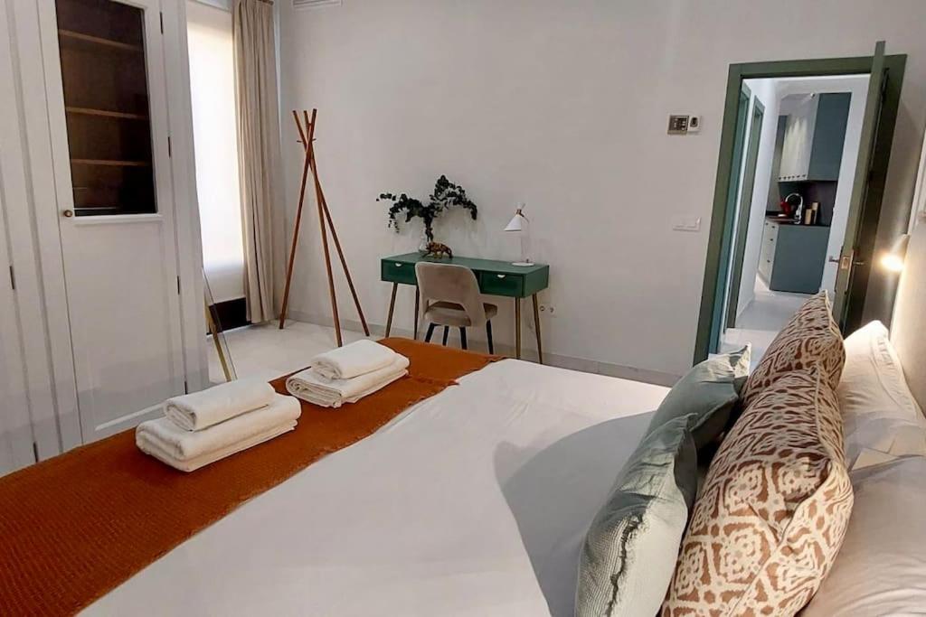 AB16 Impresionante Duplex, Terraza privada Giralda view 4