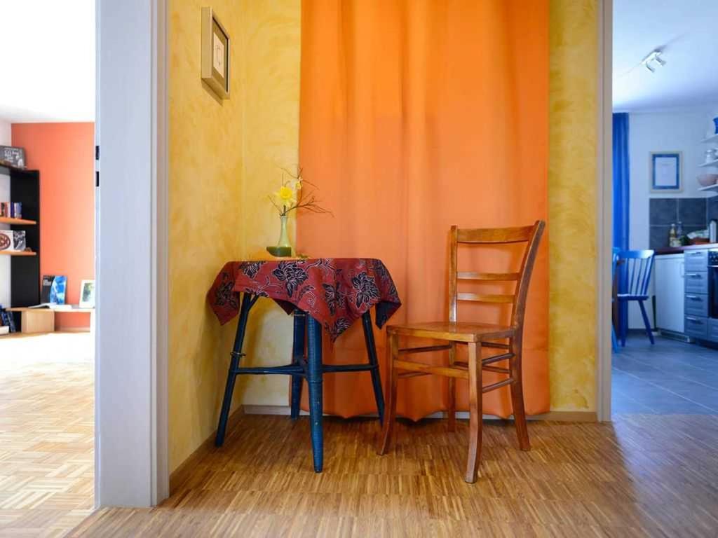 3-Raum-Ferienwohnung Auszeit, Badewanne WC, 82 qm, EG