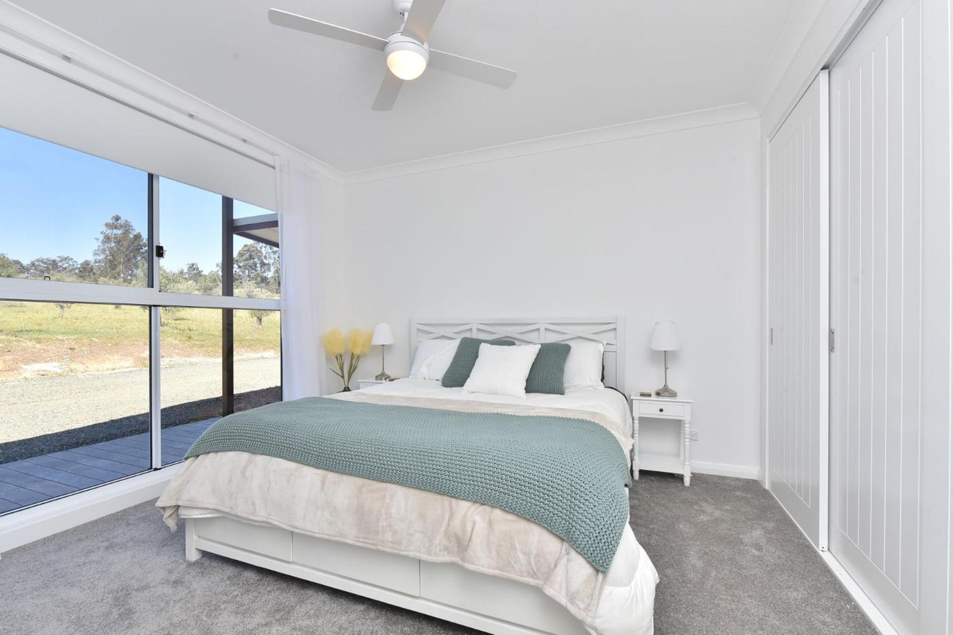 Two for Joy Estate. Sleeping 12, 2 Cottages