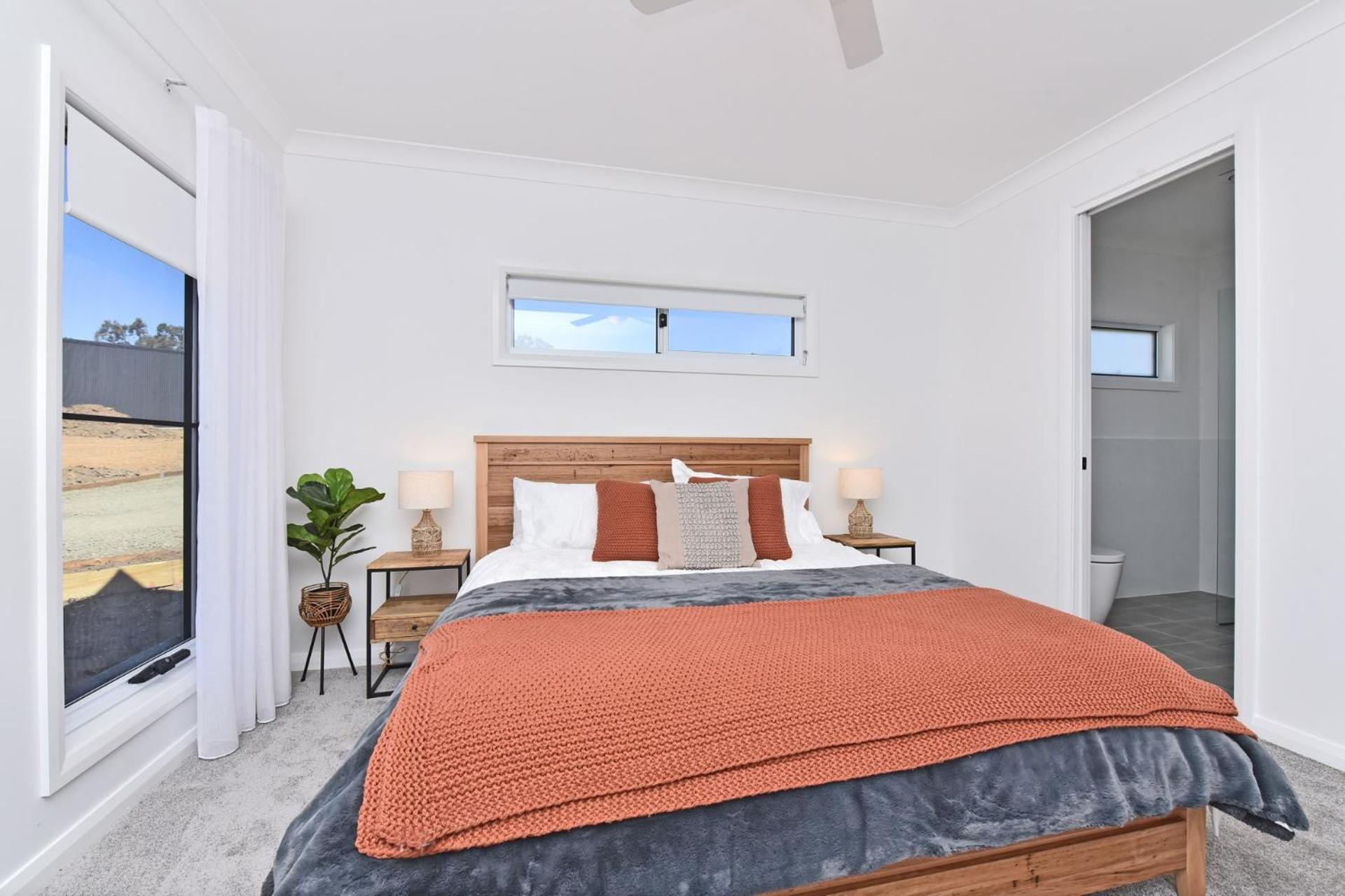 Two for Joy Estate. Sleeping 12, 2 Cottages