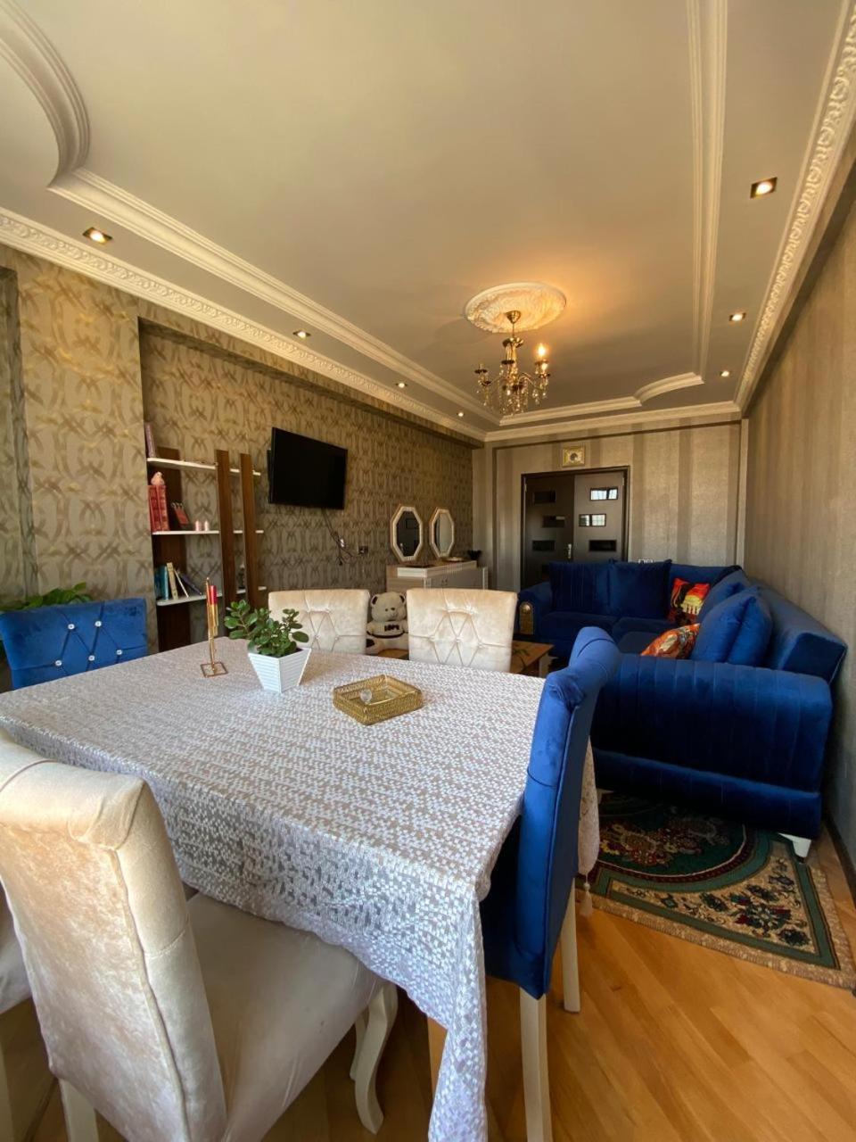 Sweet apartment for COP