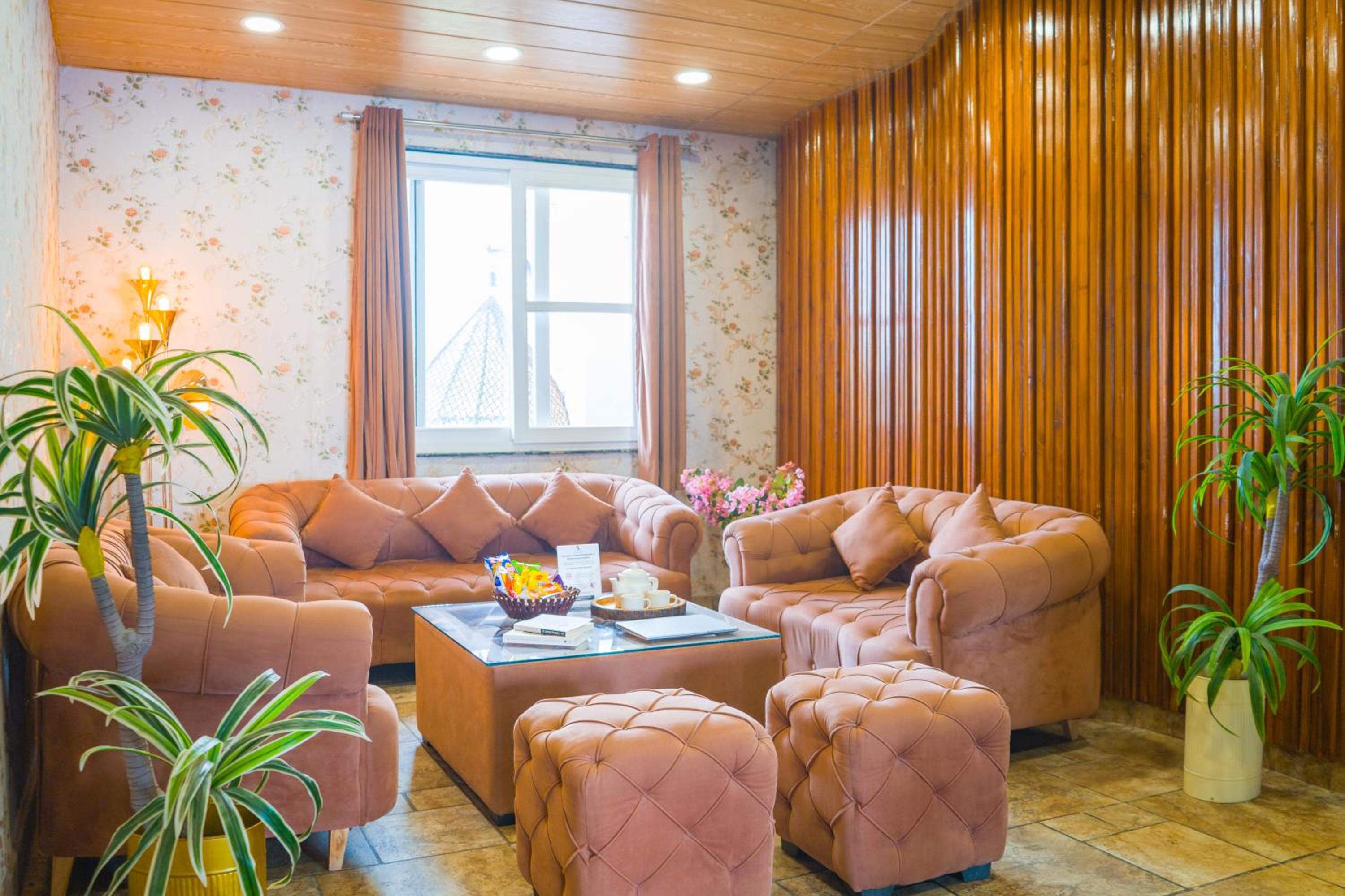 lounge