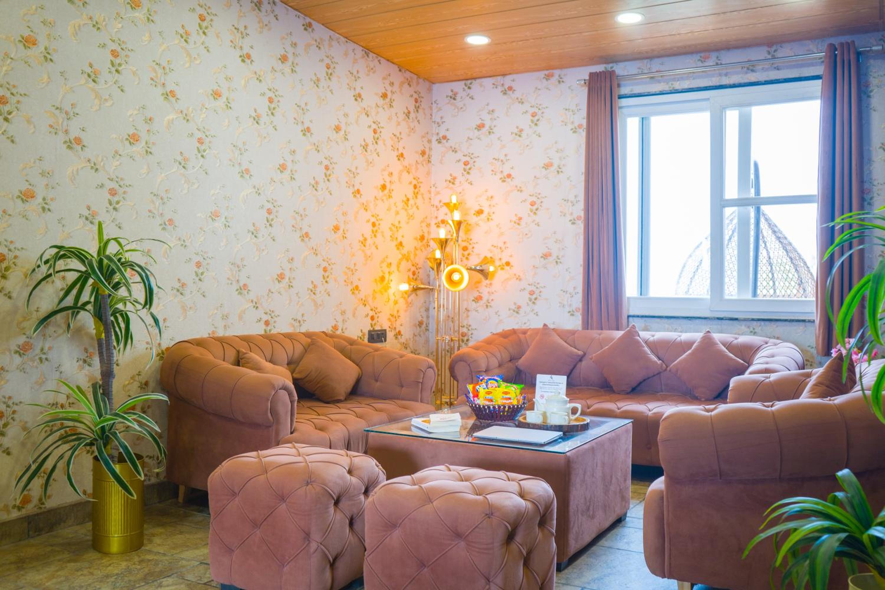 lounge