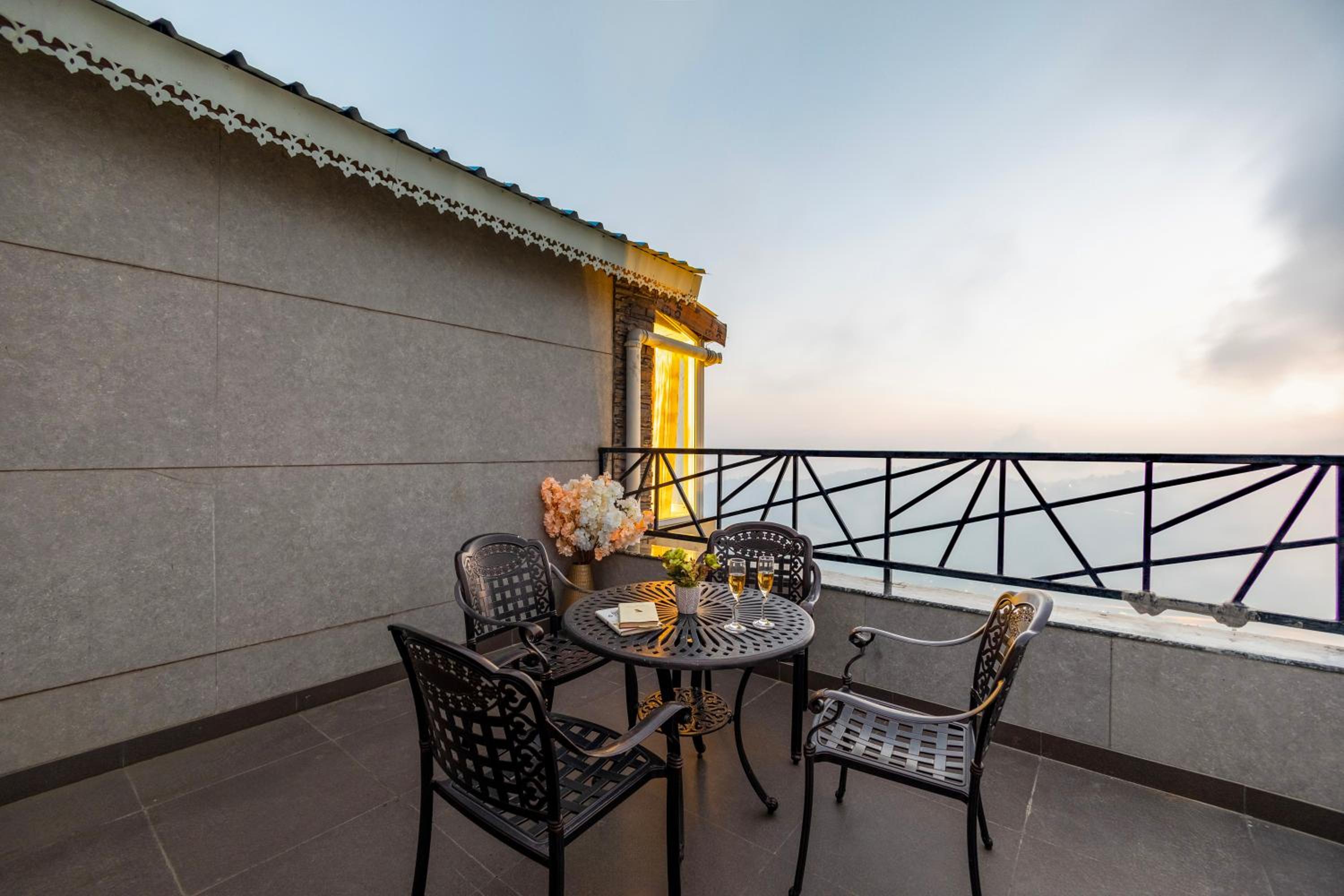 balance & terrace