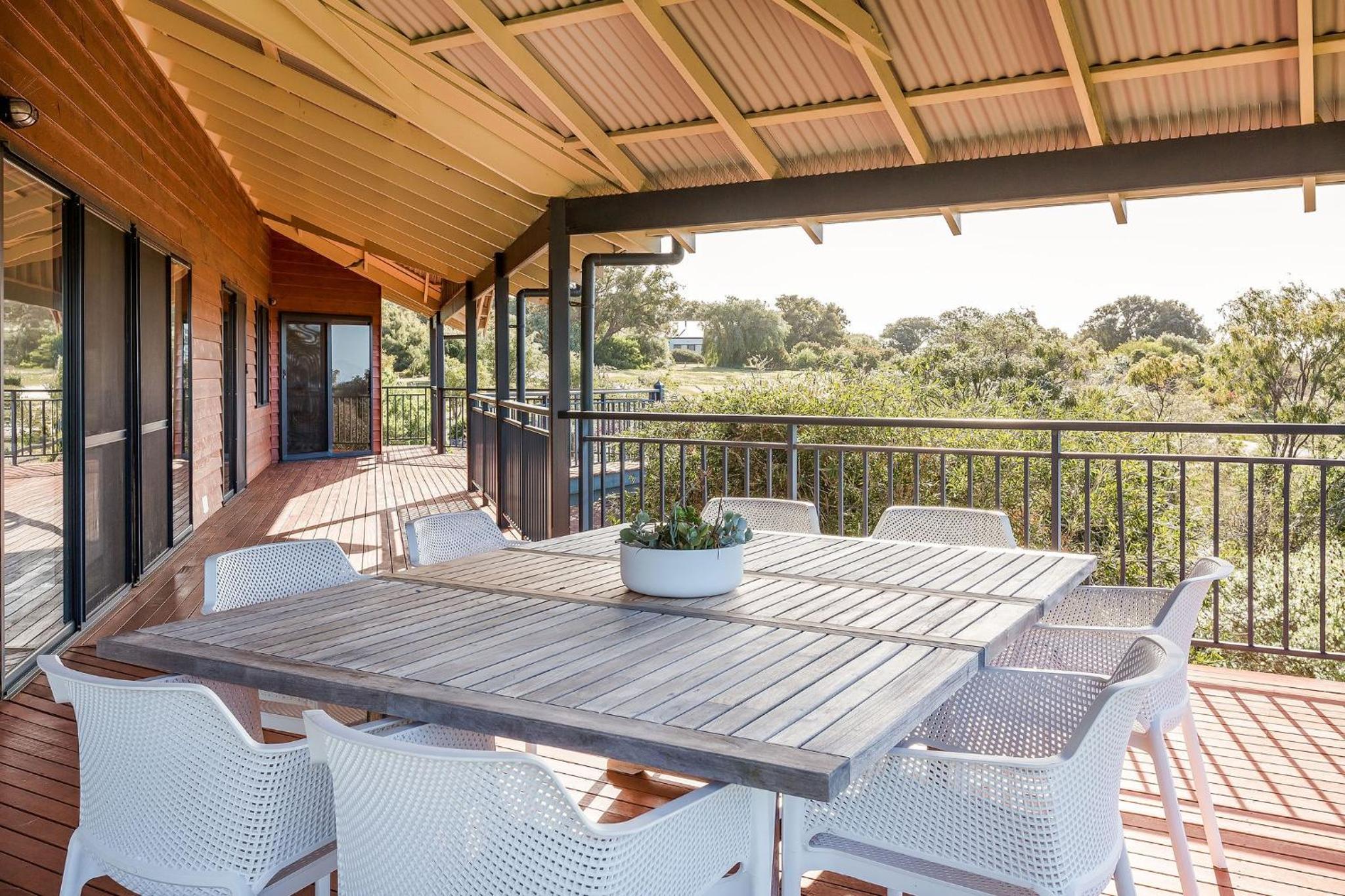 Seaview Retreat
