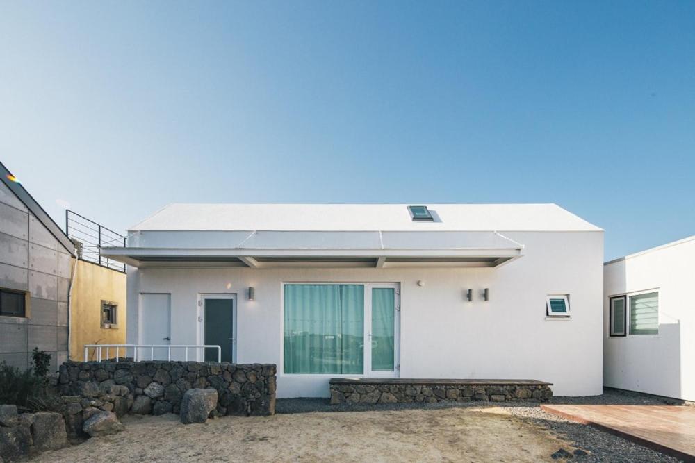 Jeju Dalcomhan Achim