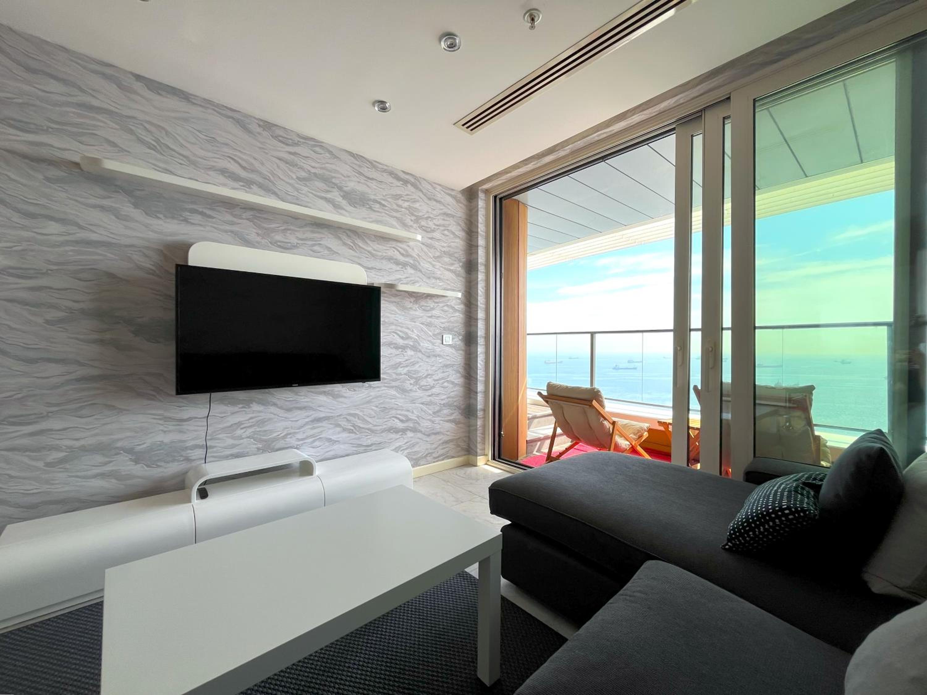 Exquisite Ottomare Suites