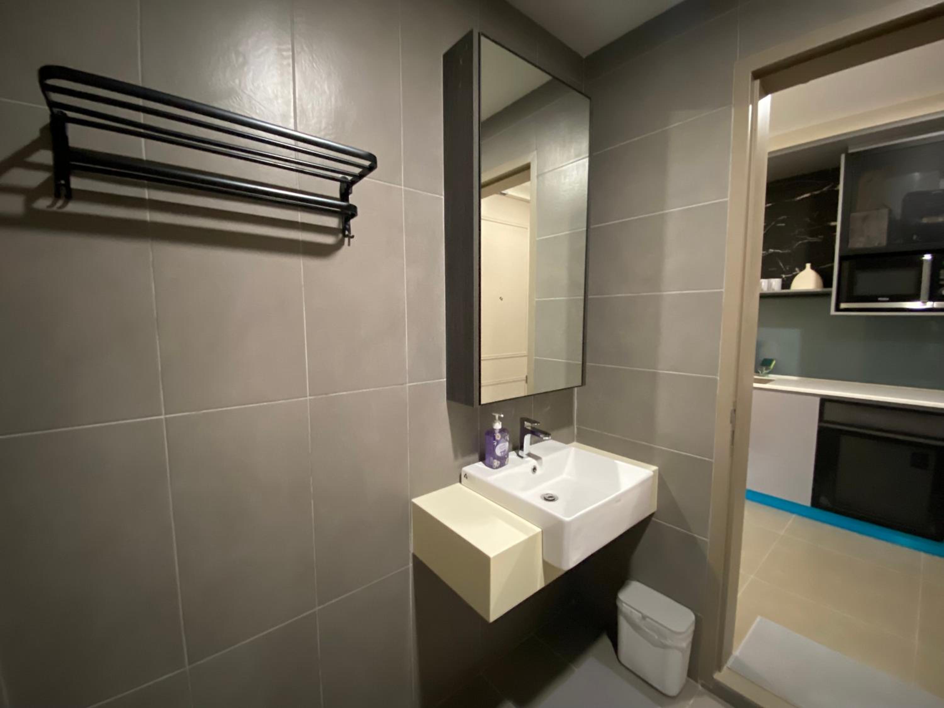 One Utama 3km away Cozy Studio photo 4