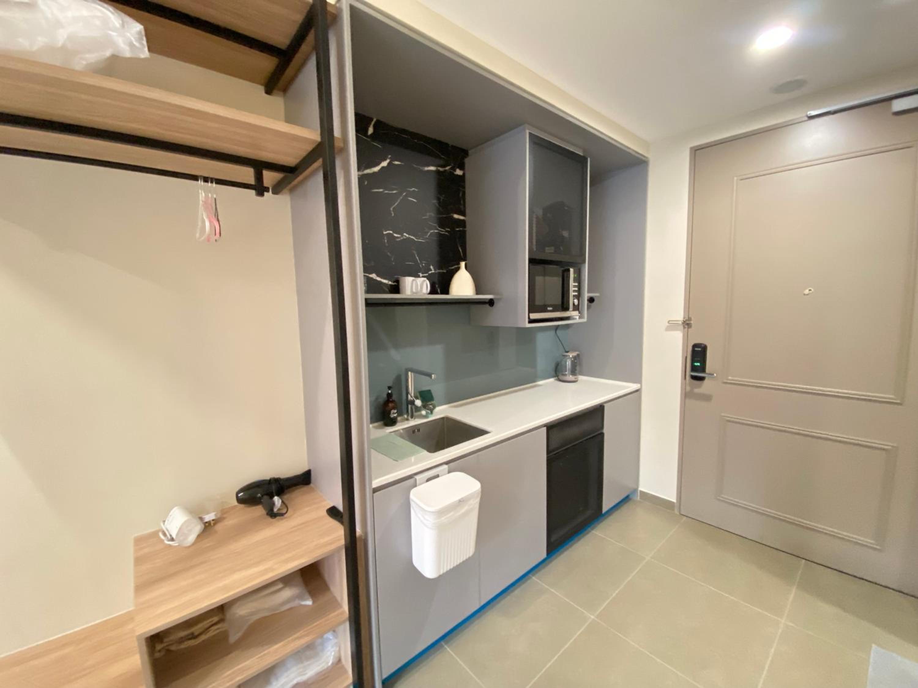 One Utama 3km away Cozy Studio photo 7