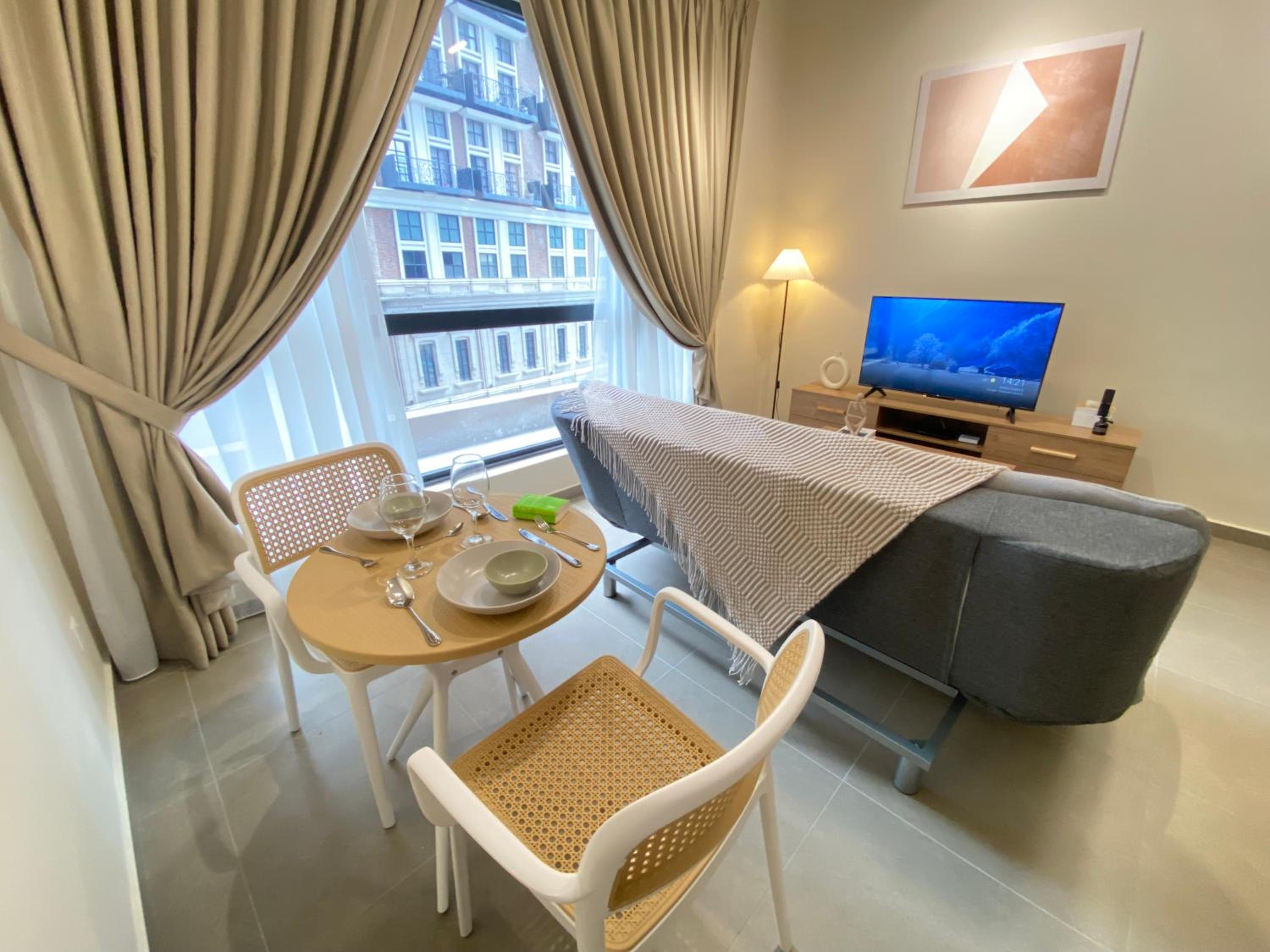 One Utama 3km away Cozy Studio photo 2