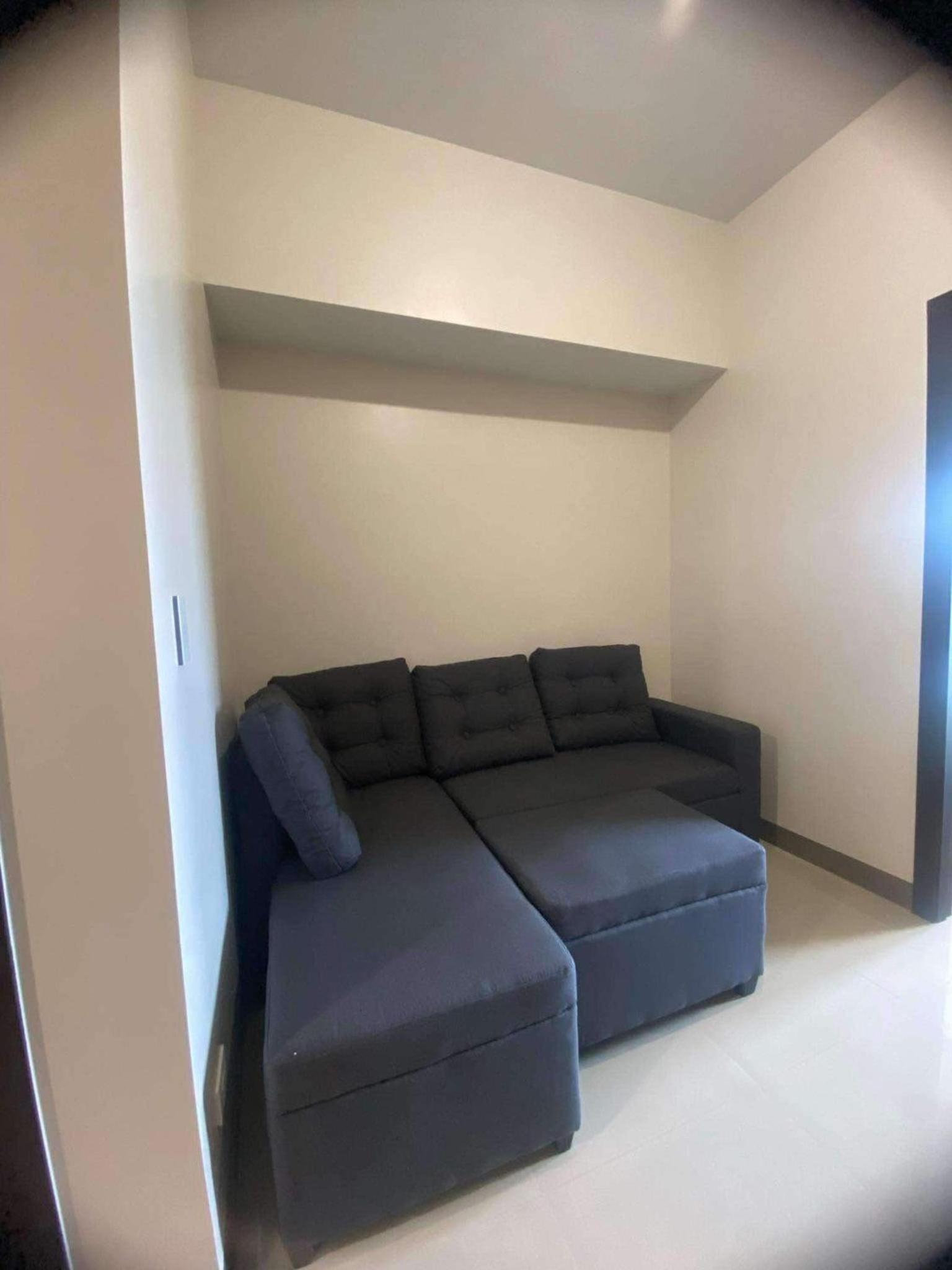 Park McKinley West unit 9Y Tower B view 3