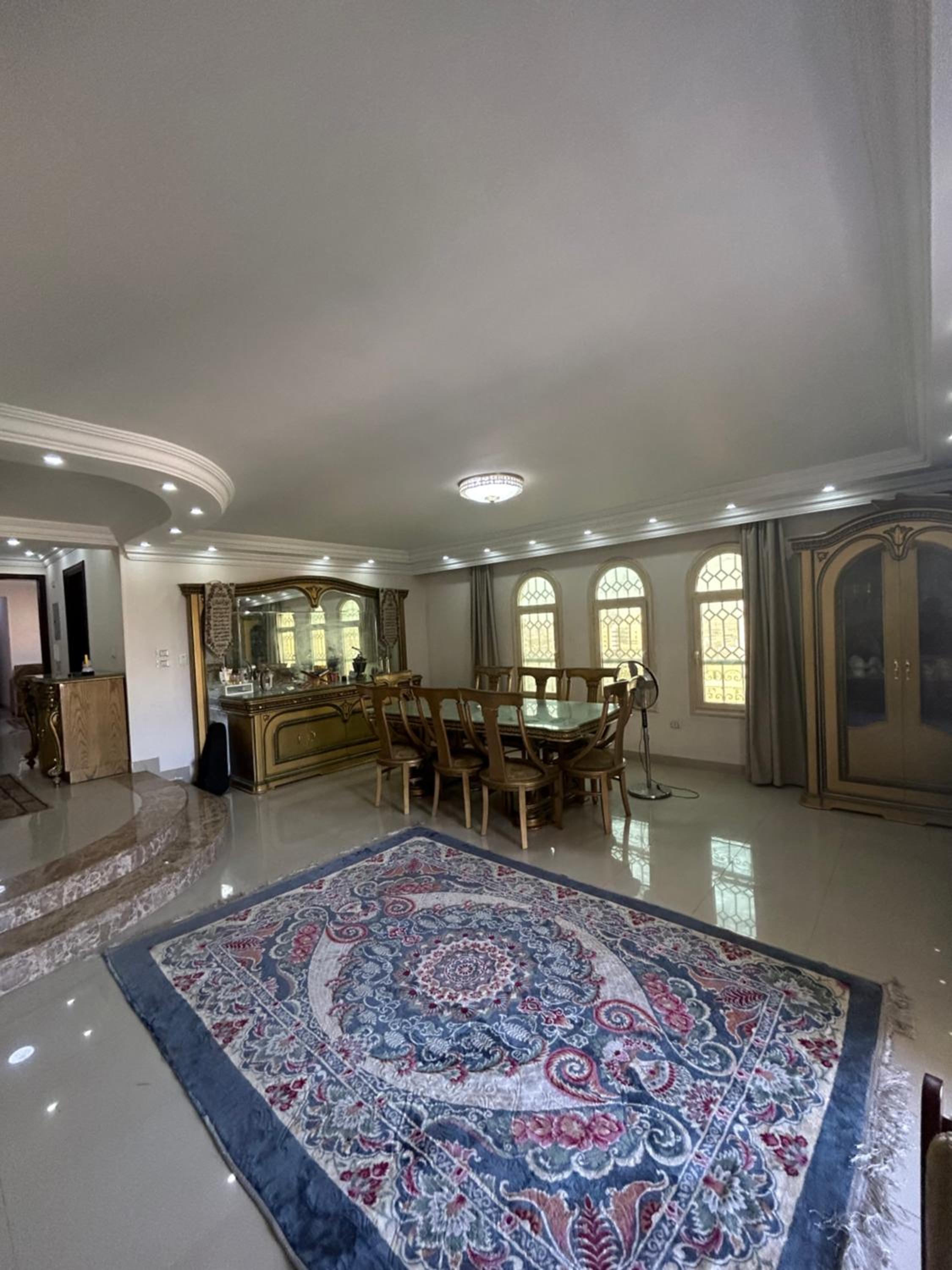 Amazing Holiday Apartment near airport