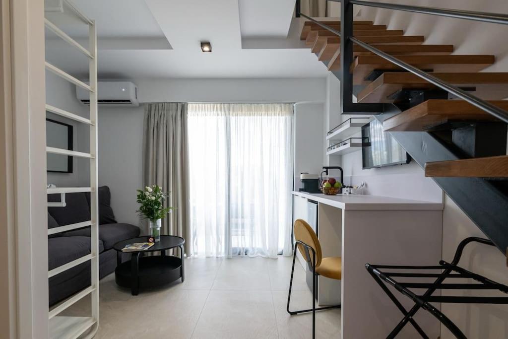 KEDL Junior Suites
