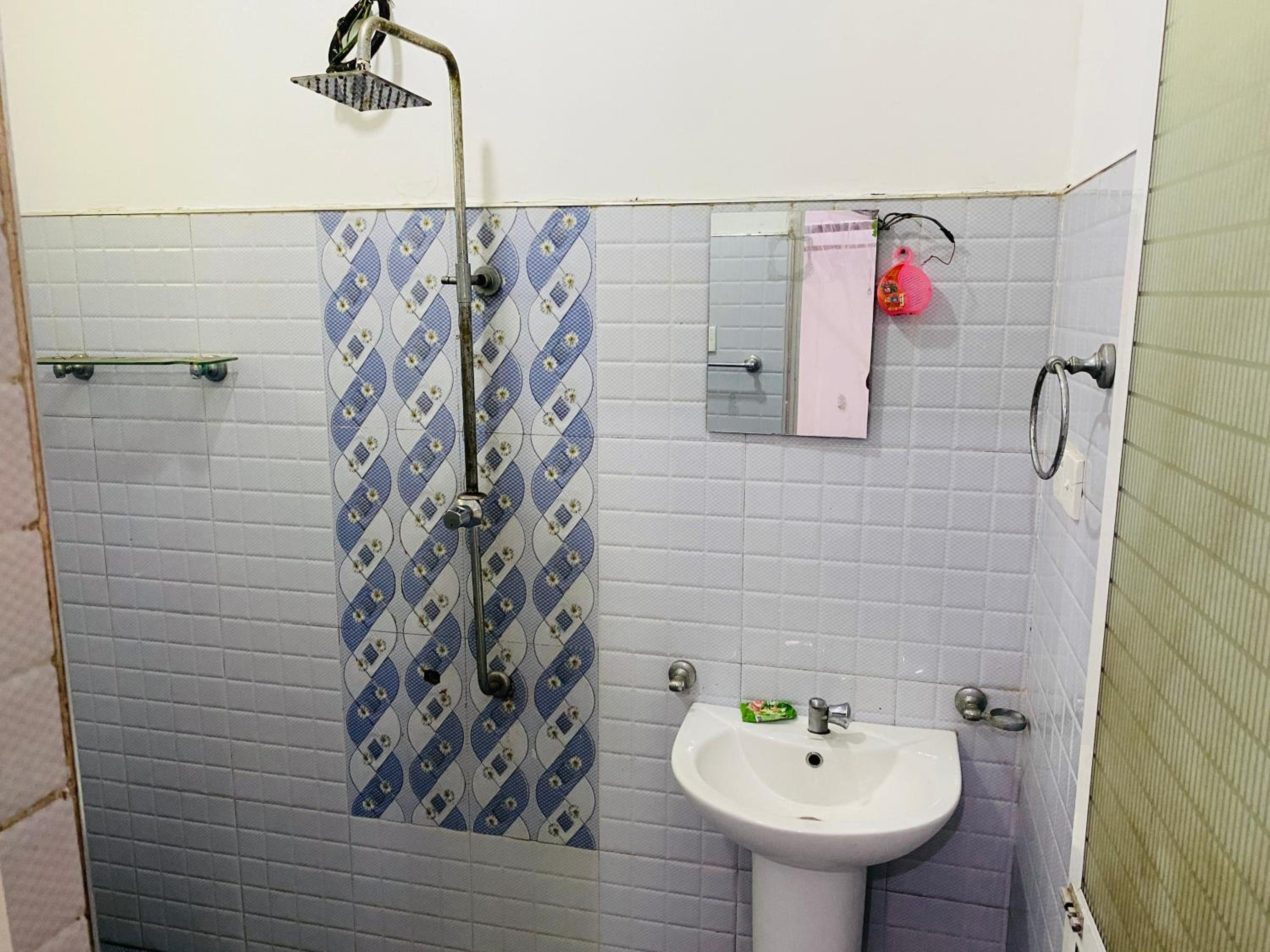 Photo 37